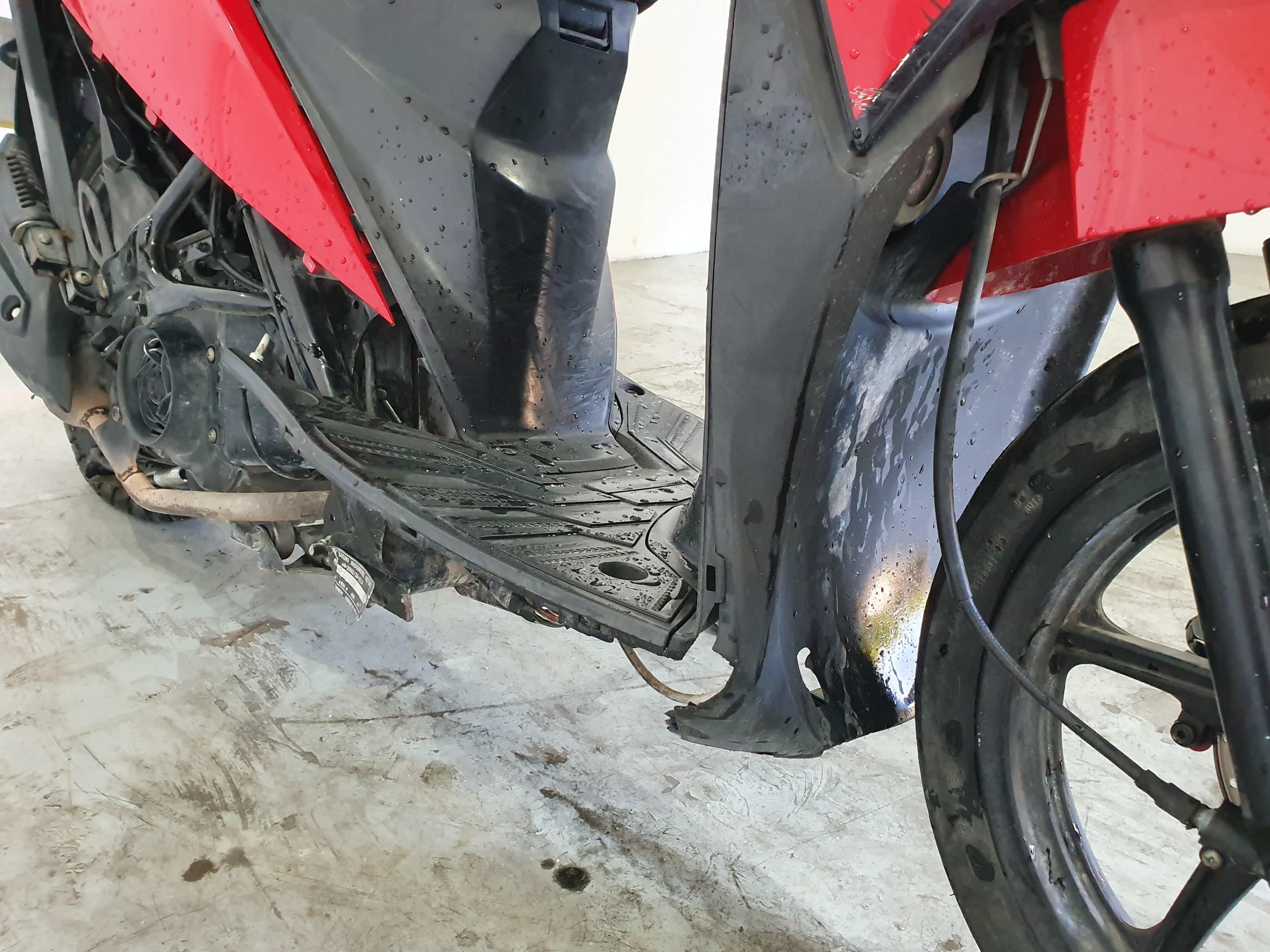 Motociclo Suzuki UK 110 Address · Ano 2016 — imagem 3
