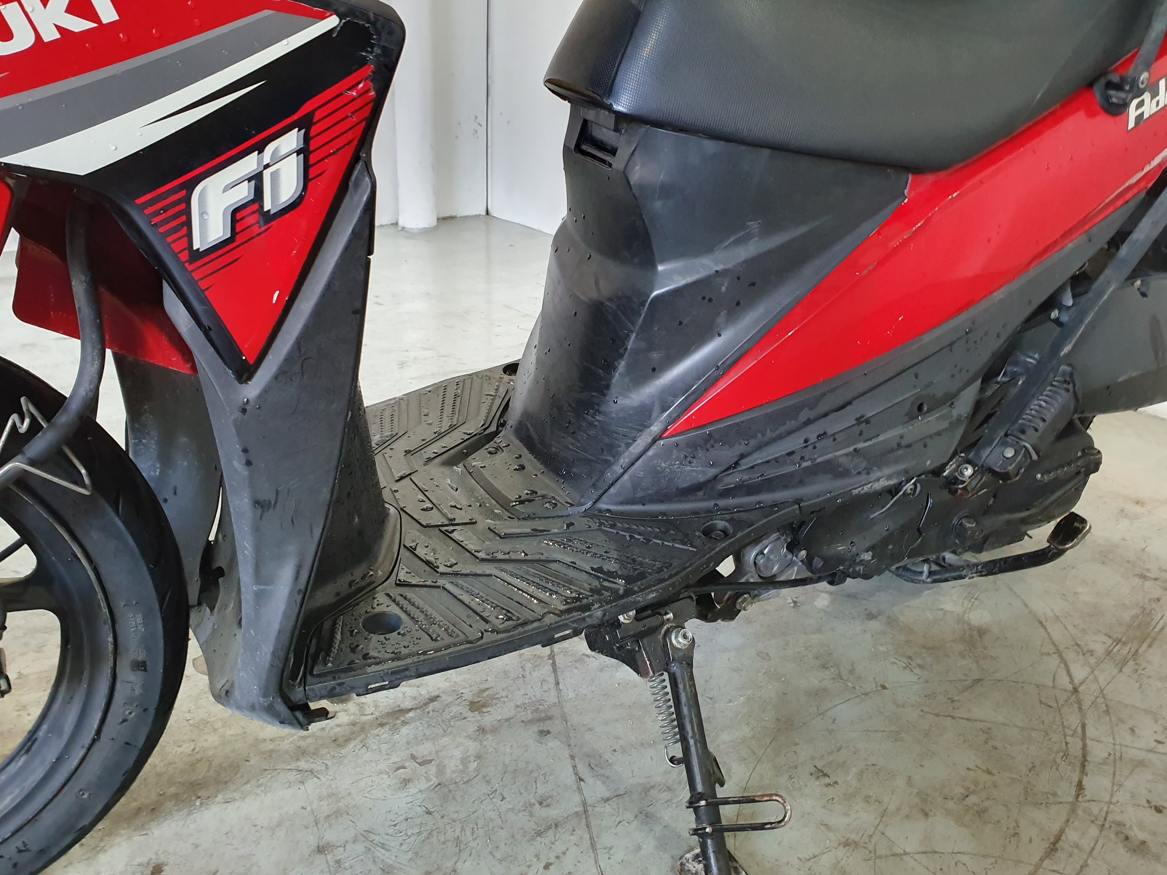 Motociclo Suzuki UK 110 Address · Ano 2016 — imagem 4