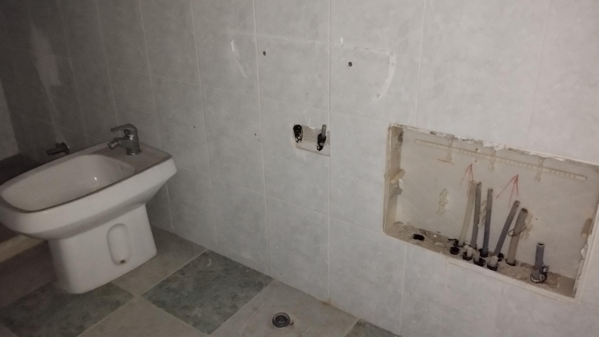 LIQUIDAÇÃO DE FUNDO | APARTAMENTO T4 — imagem 14