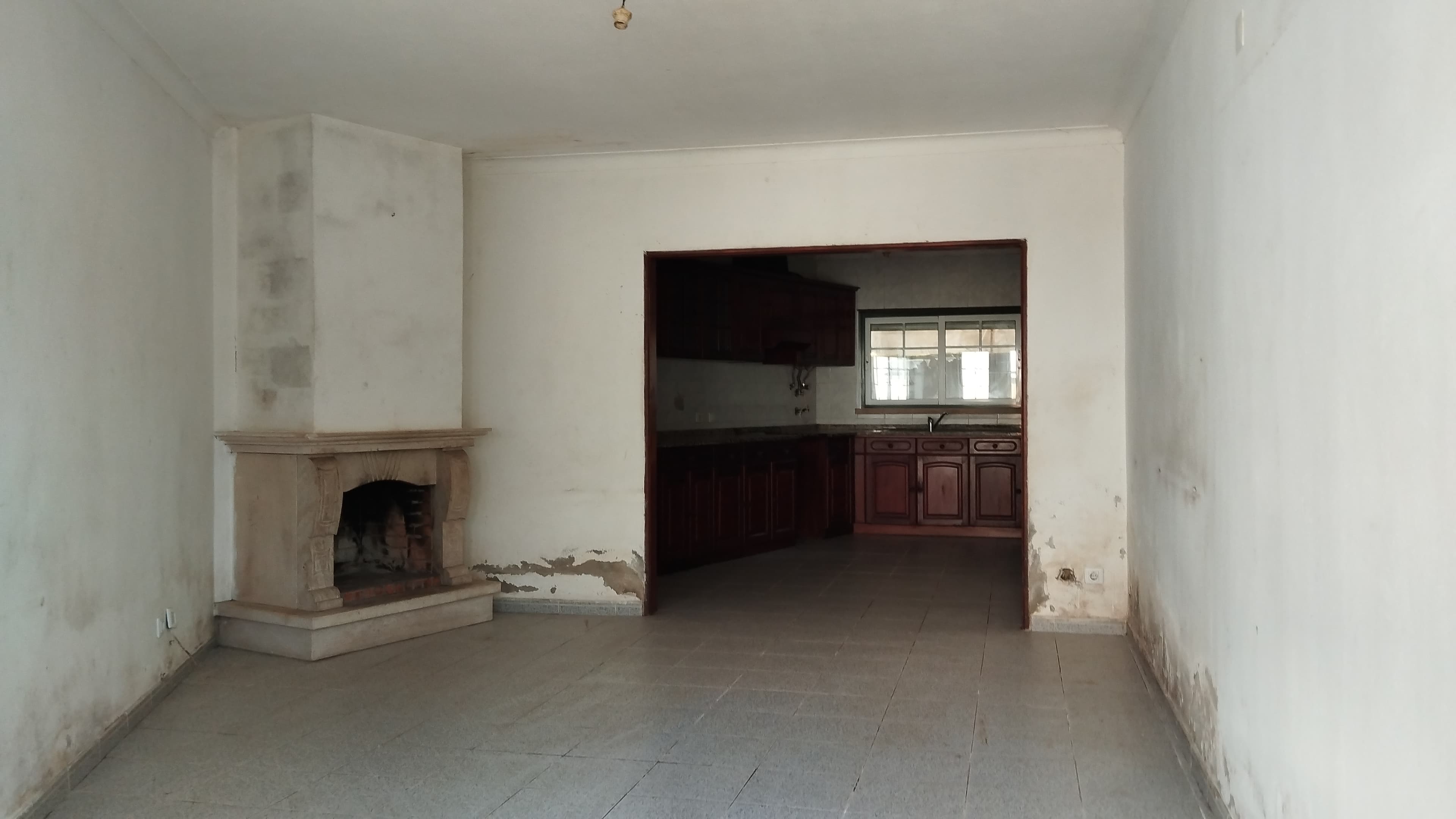 Moradia (Terreno c/ Benfeitoria) · Alcobaça — imagem 4