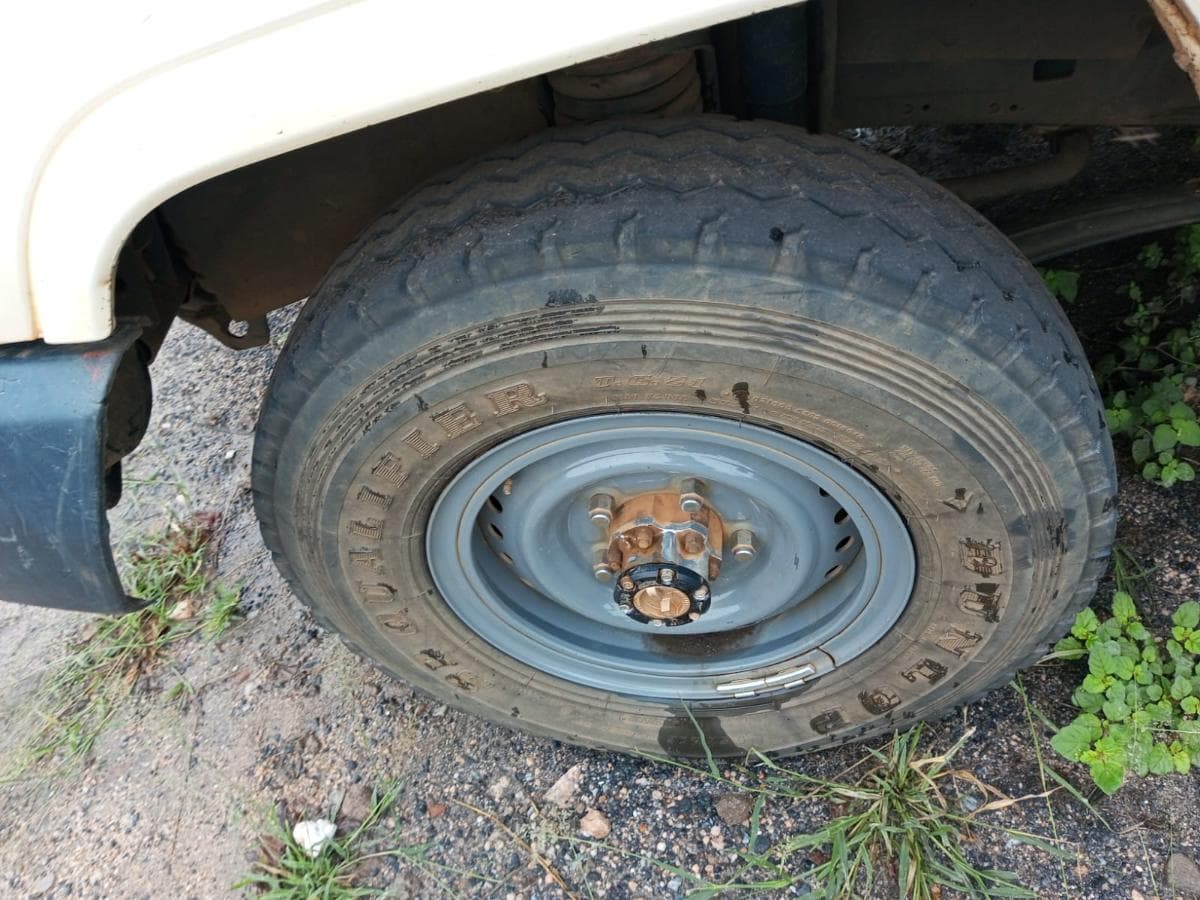 Toyota Land Cruiser · Ano 2014 — imagem 11