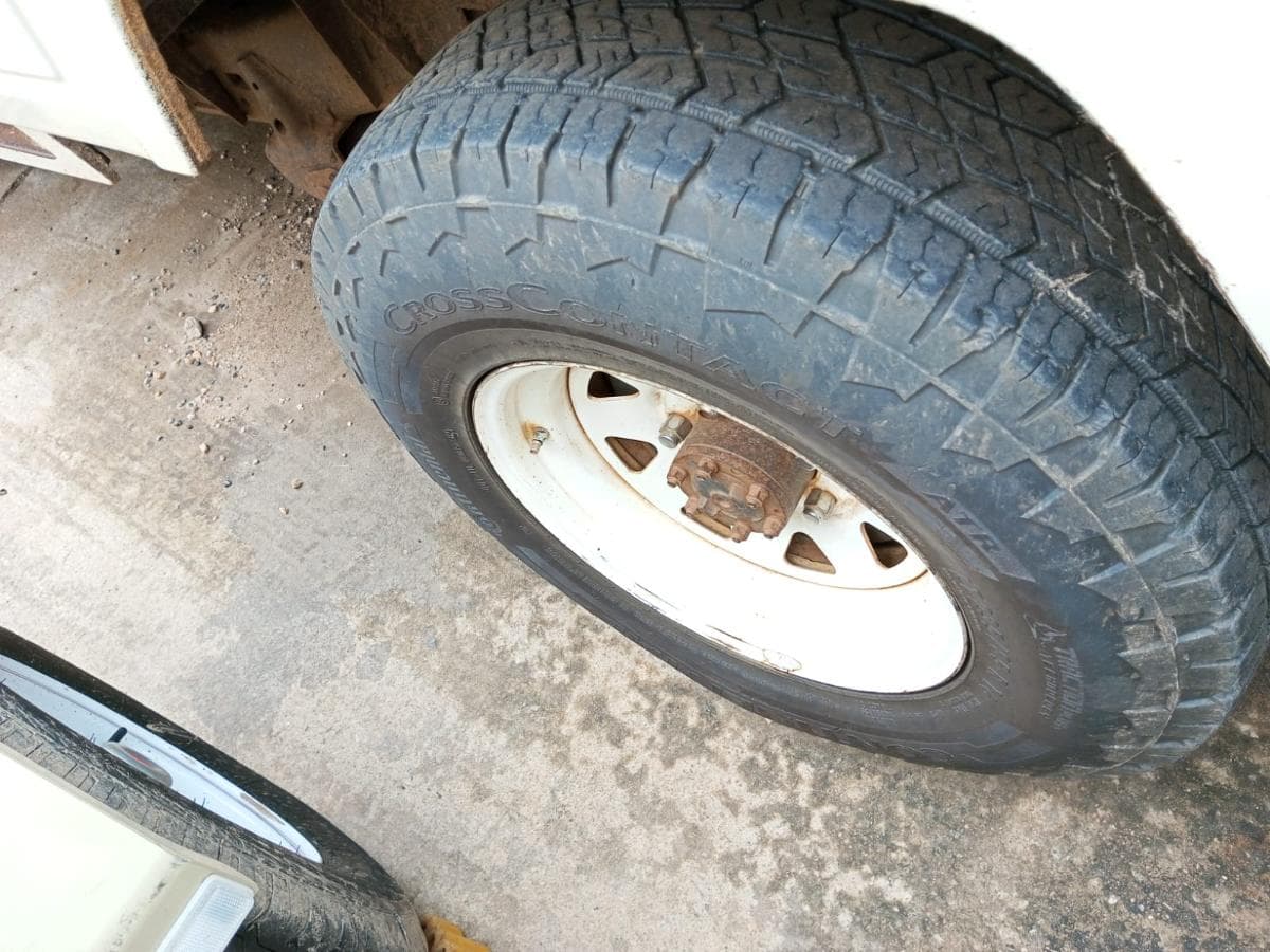 Toyota Land Cruiser · Ano 2012 — imagem 5