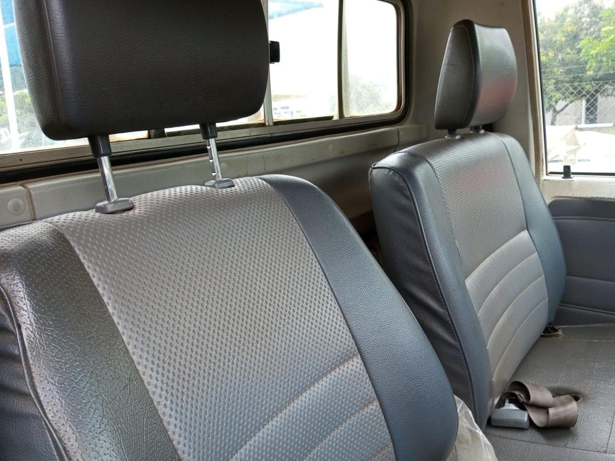 Toyota Land Cruiser · Ano 2012 — imagem 11