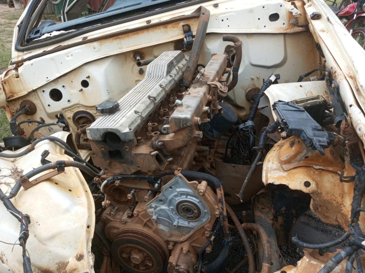 Toyota Land Cruiser — image 2
