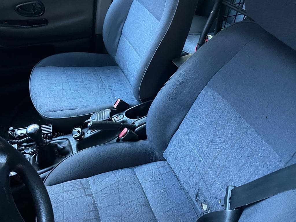 Peugeot 406  · Ano 1999 — imagem 5