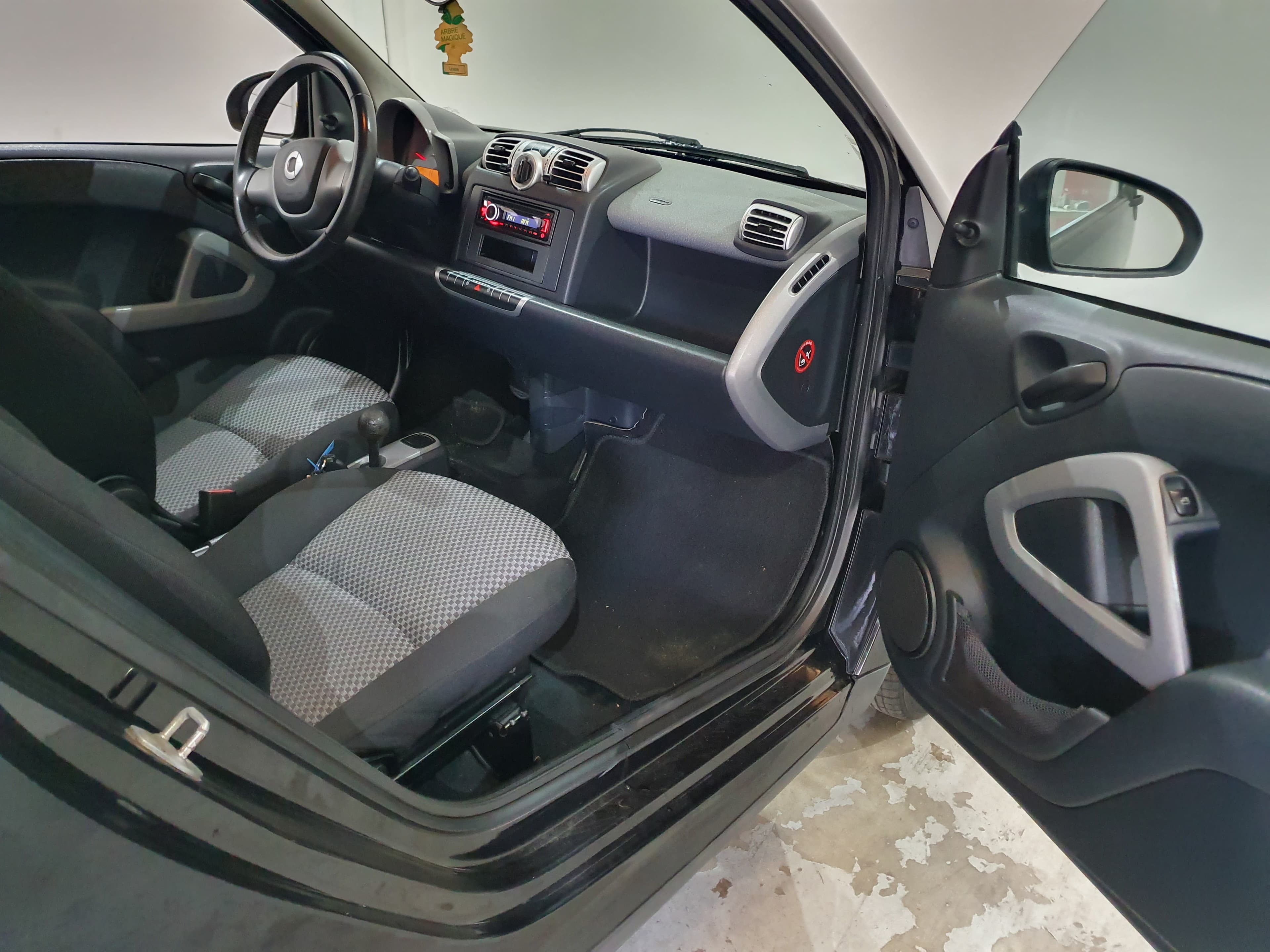 Smart Fortwo Coupé CDI · Ano 2009 — imagem 16