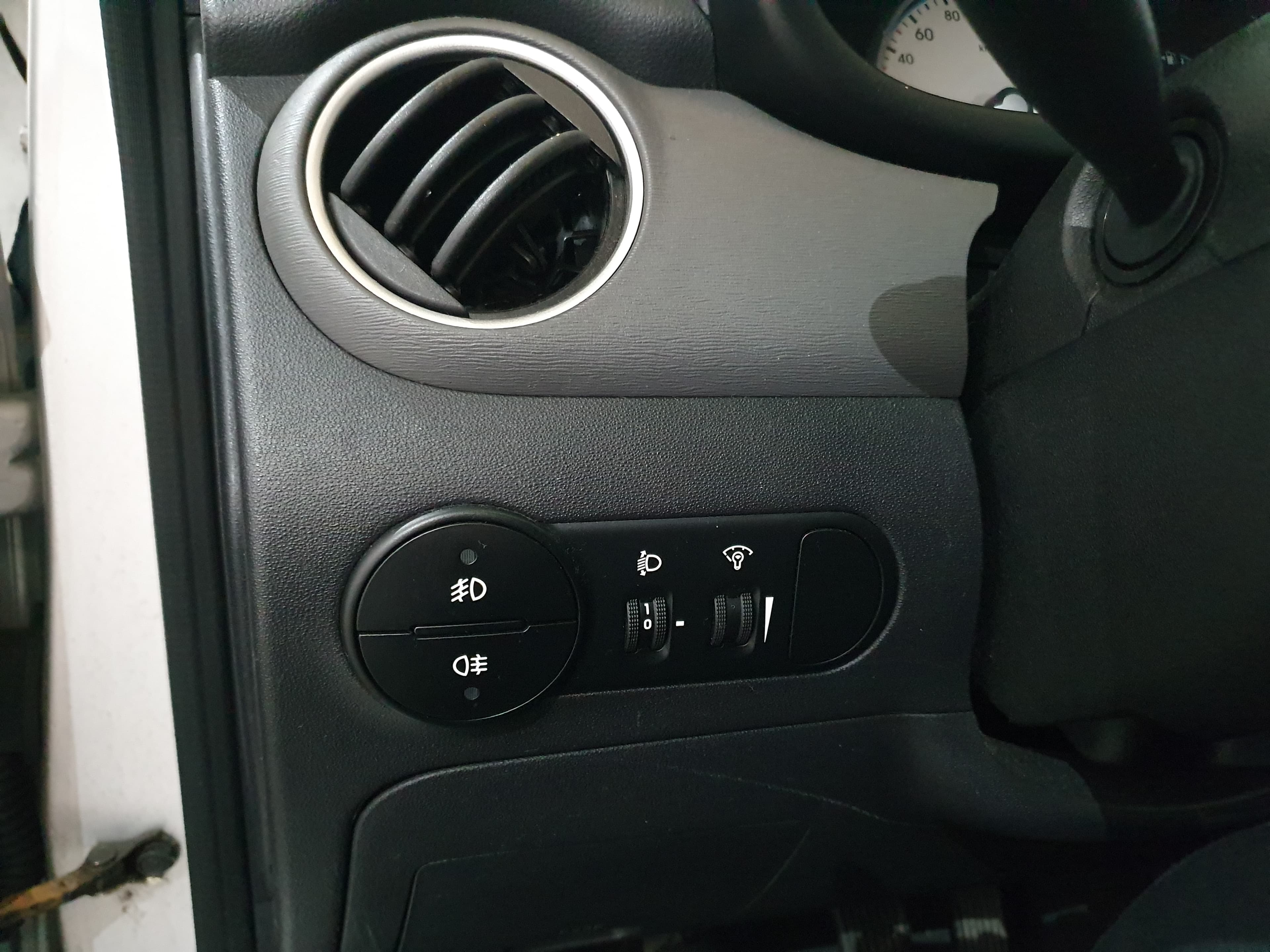 Hyundai i10 · Ano 2009 — imagen 39