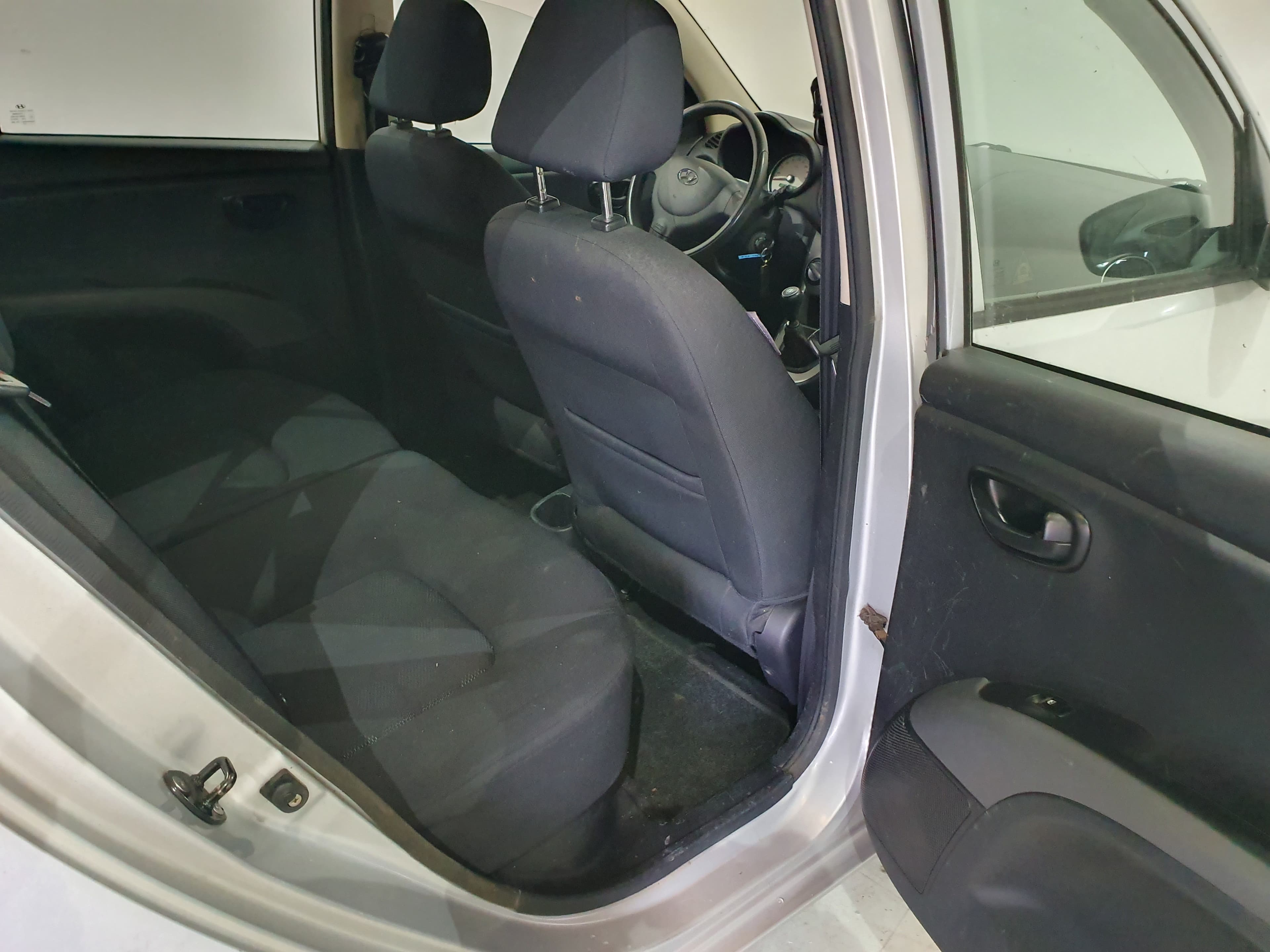 Hyundai i10 · Ano 2009 — imagen 19