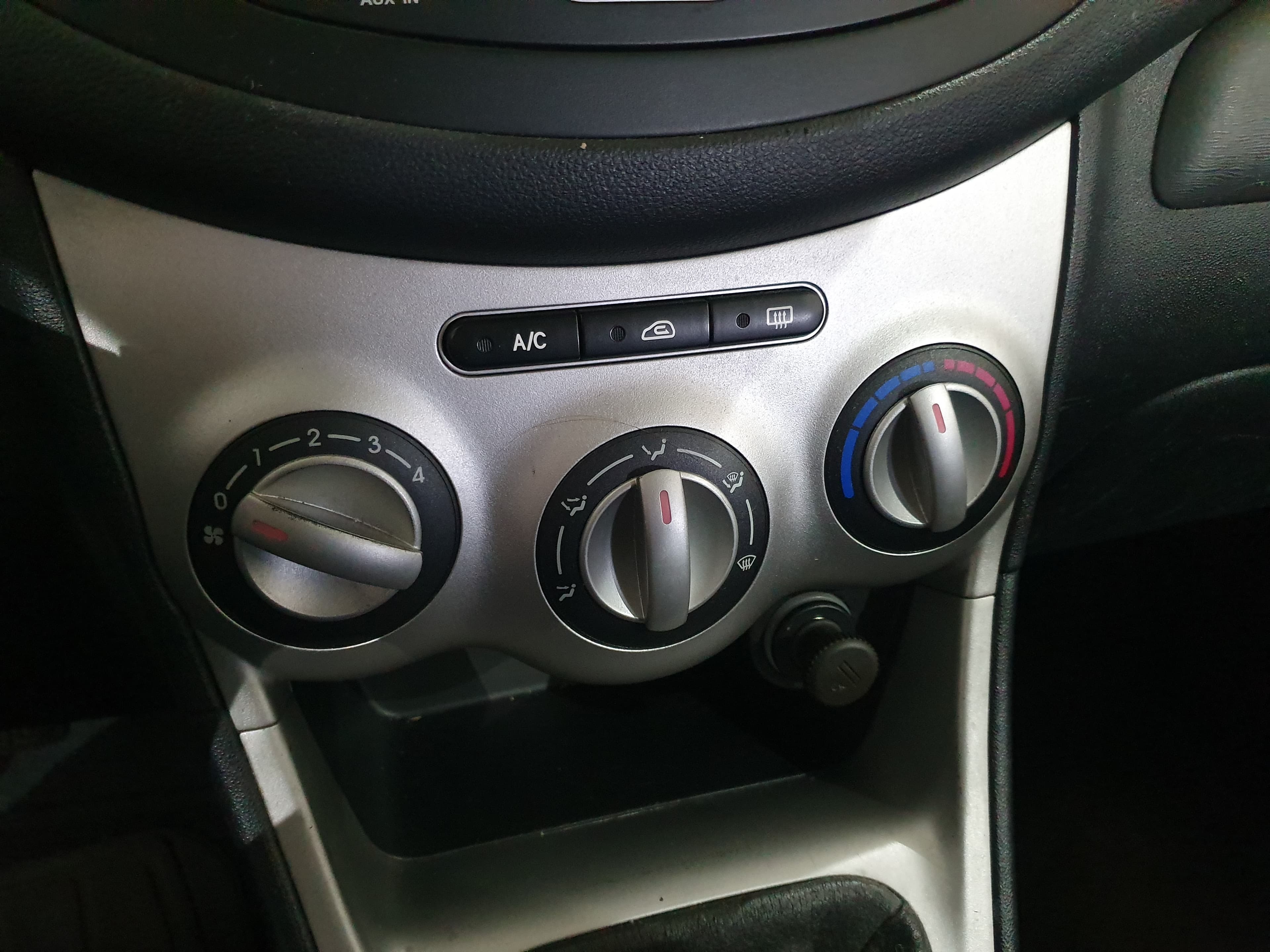 Hyundai i10 · Ano 2009 — imagen 34