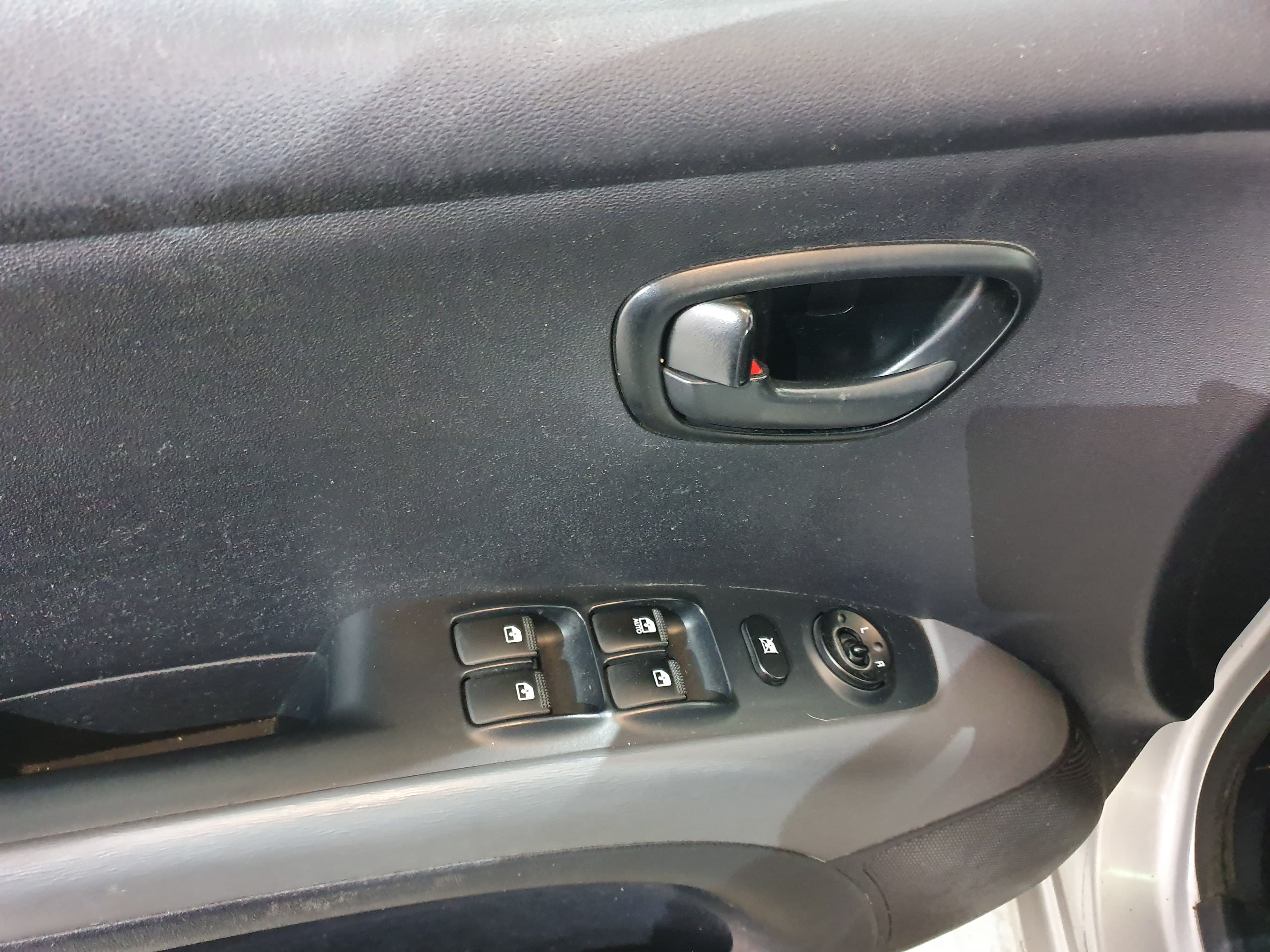 Hyundai i10 · Ano 2009 — imagen 29