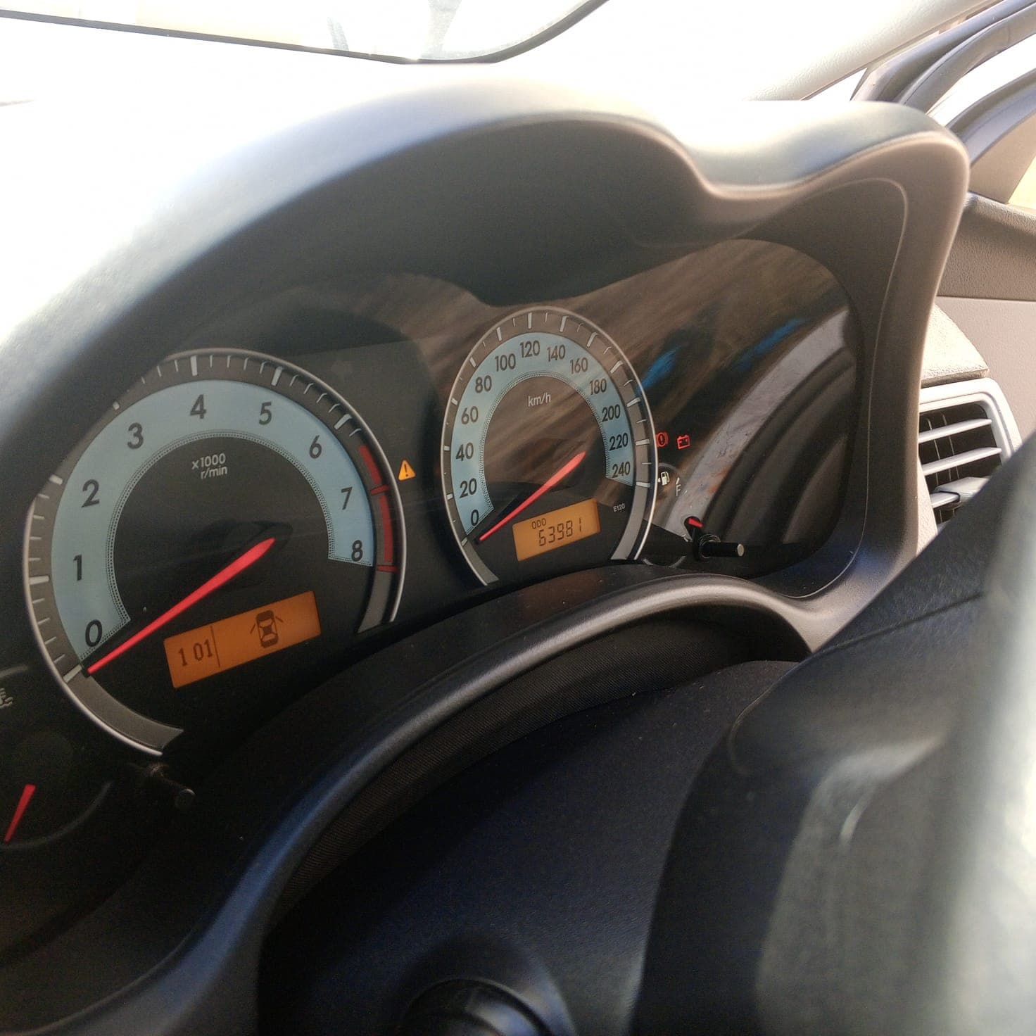 Toyota Corolla · Ano 2012 — imagem 14