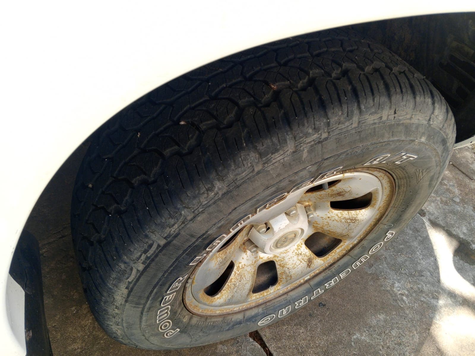 Toyota Land Cruiser Prado · Ano 2005 — imagem 8