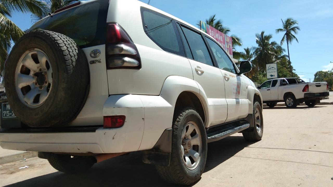 Toyota Land Cruiser Prado · Ano 2005 — imagen 4
