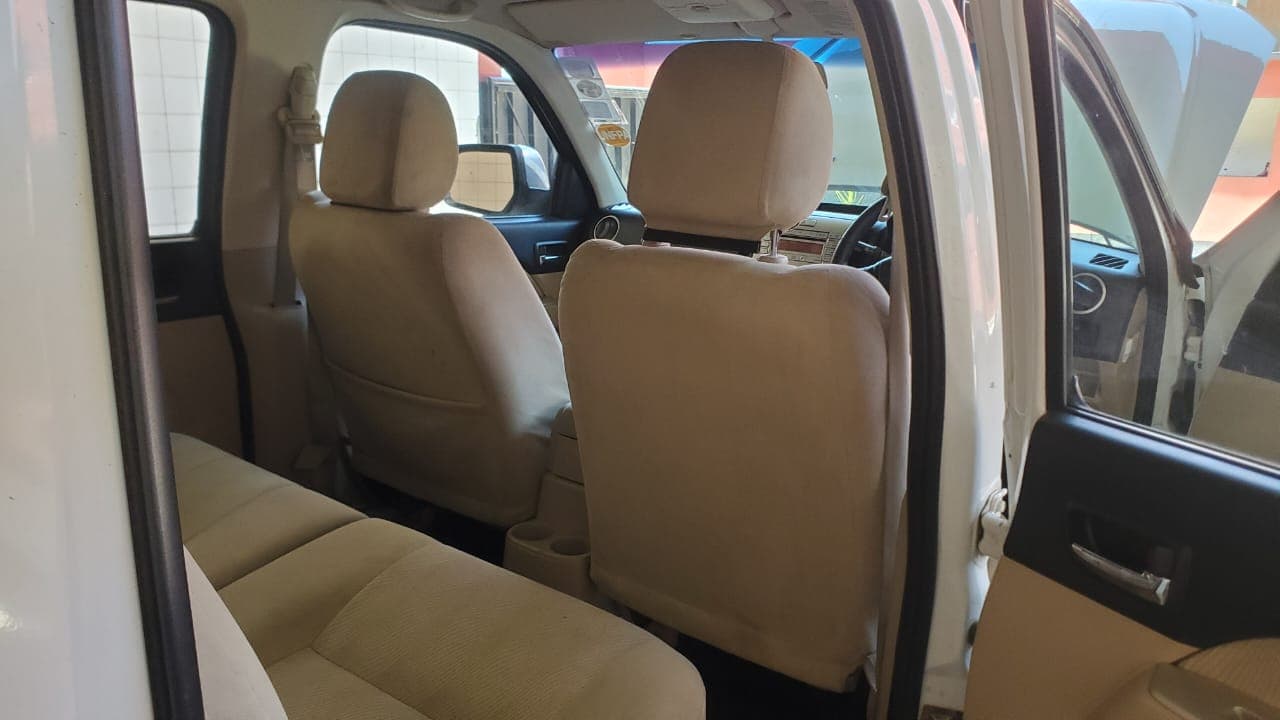 Ford Everest · Ano 2011 — imagen 8