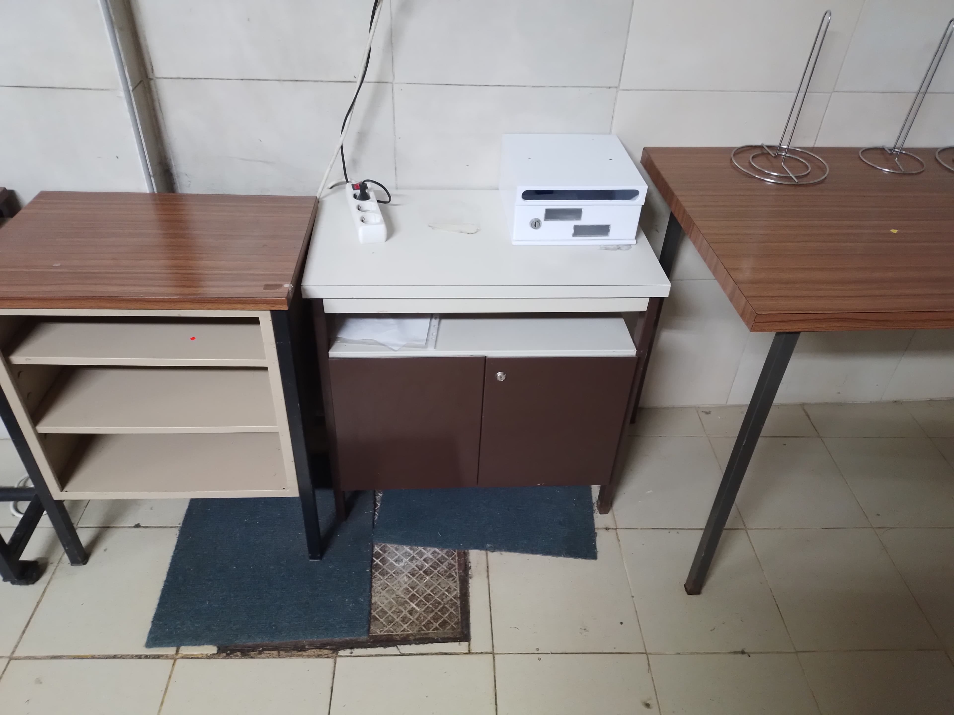 Estanteria · Equipamento Escritório · Diversos — imagem 61
