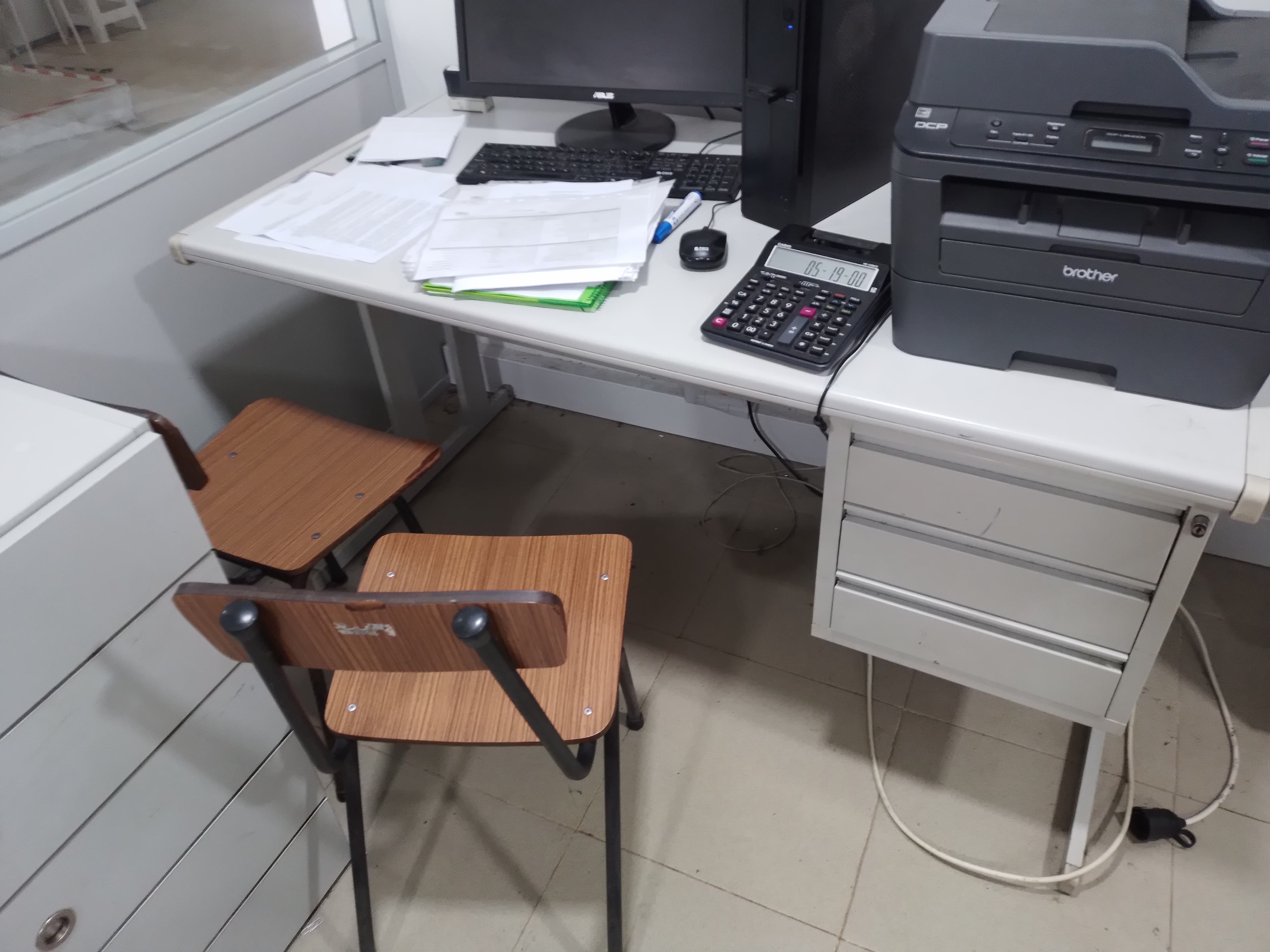 Estanteria · Equipamento Escritório · Diversos — imagem 39