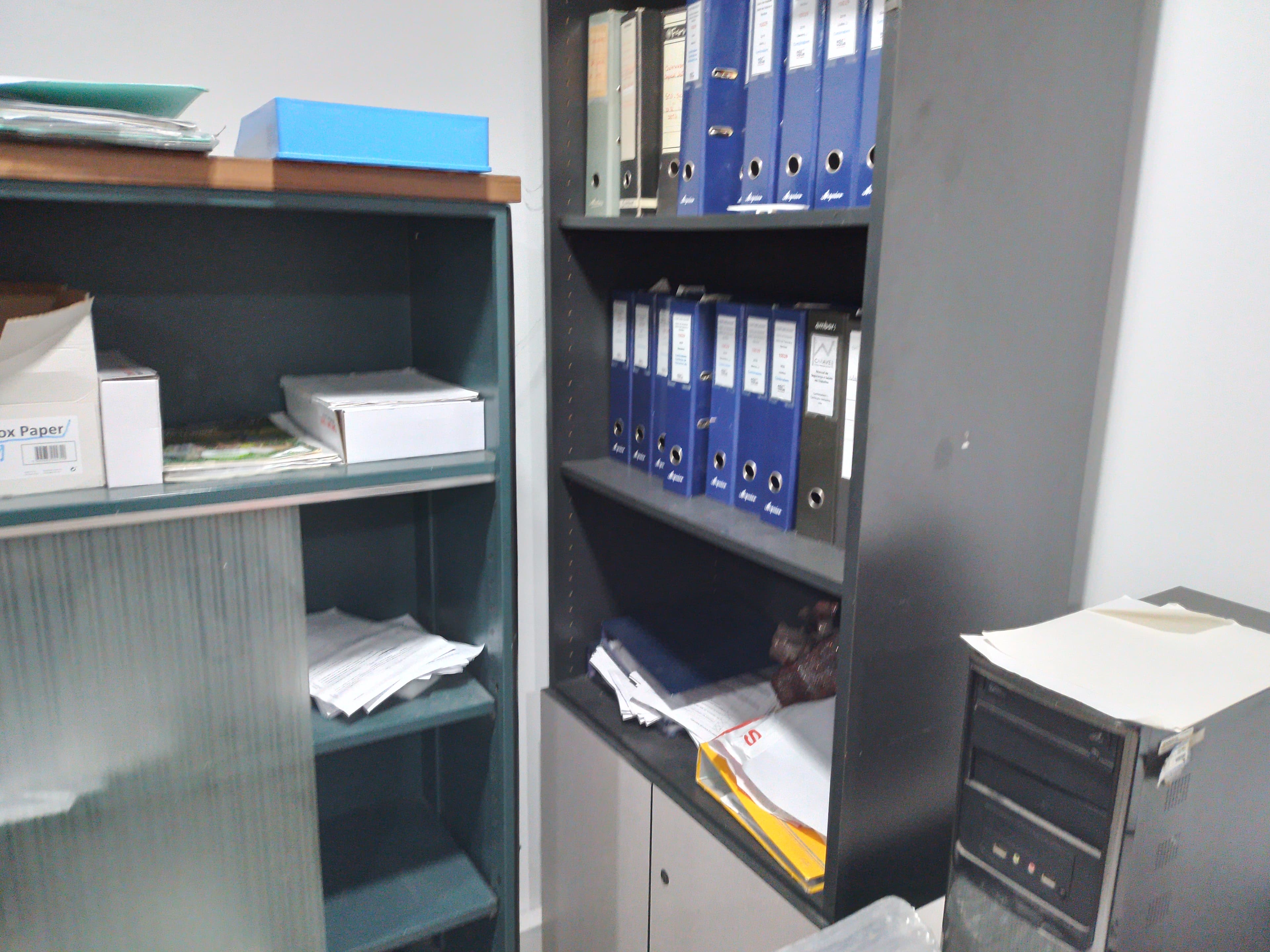 Estanteria · Equipamento Escritório · Diversos — imagem 40