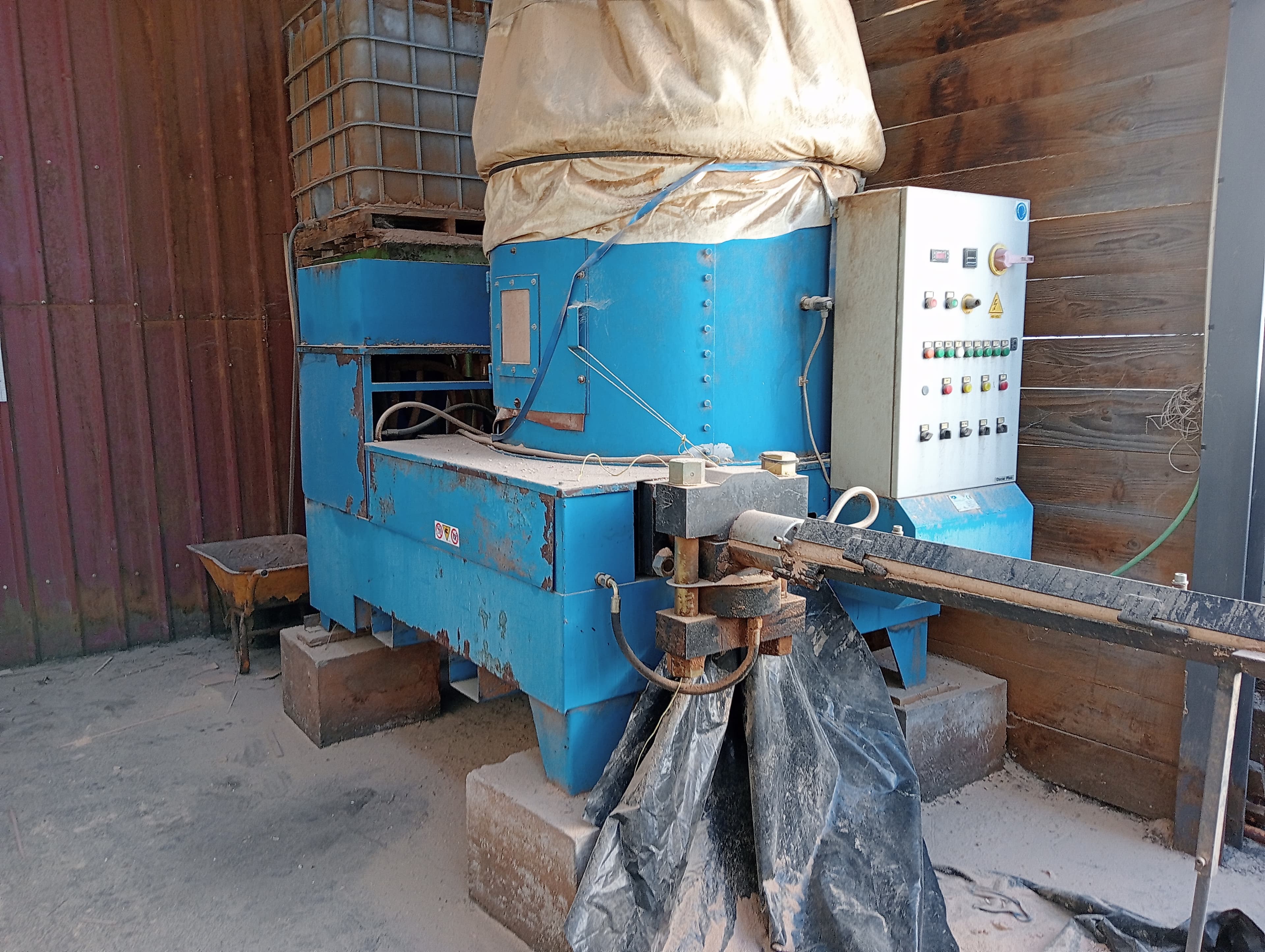Equipamentos Industriais · Carpintaria — imagen 169