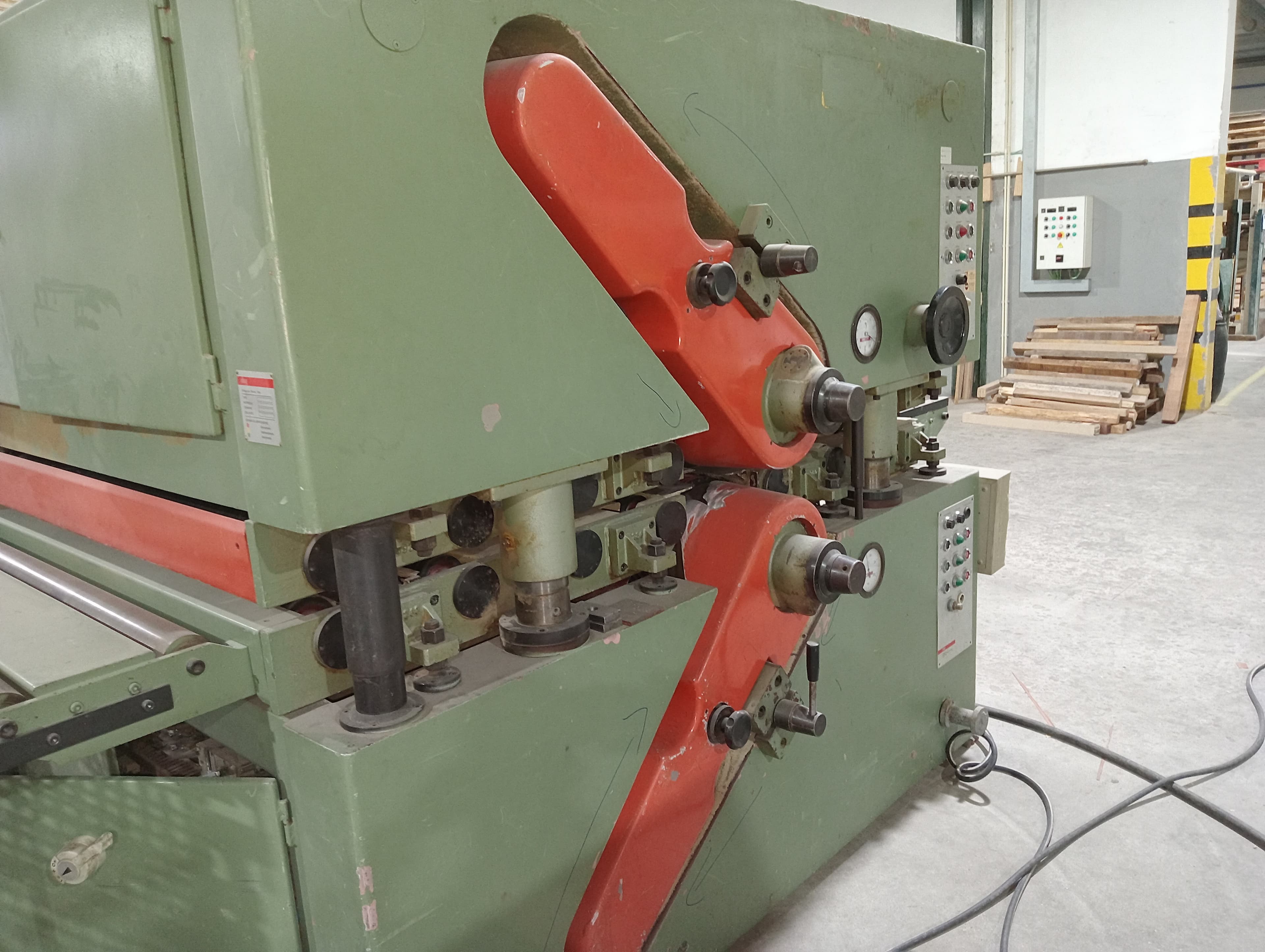 Equipamentos Industriais · Carpintaria — imagen 82