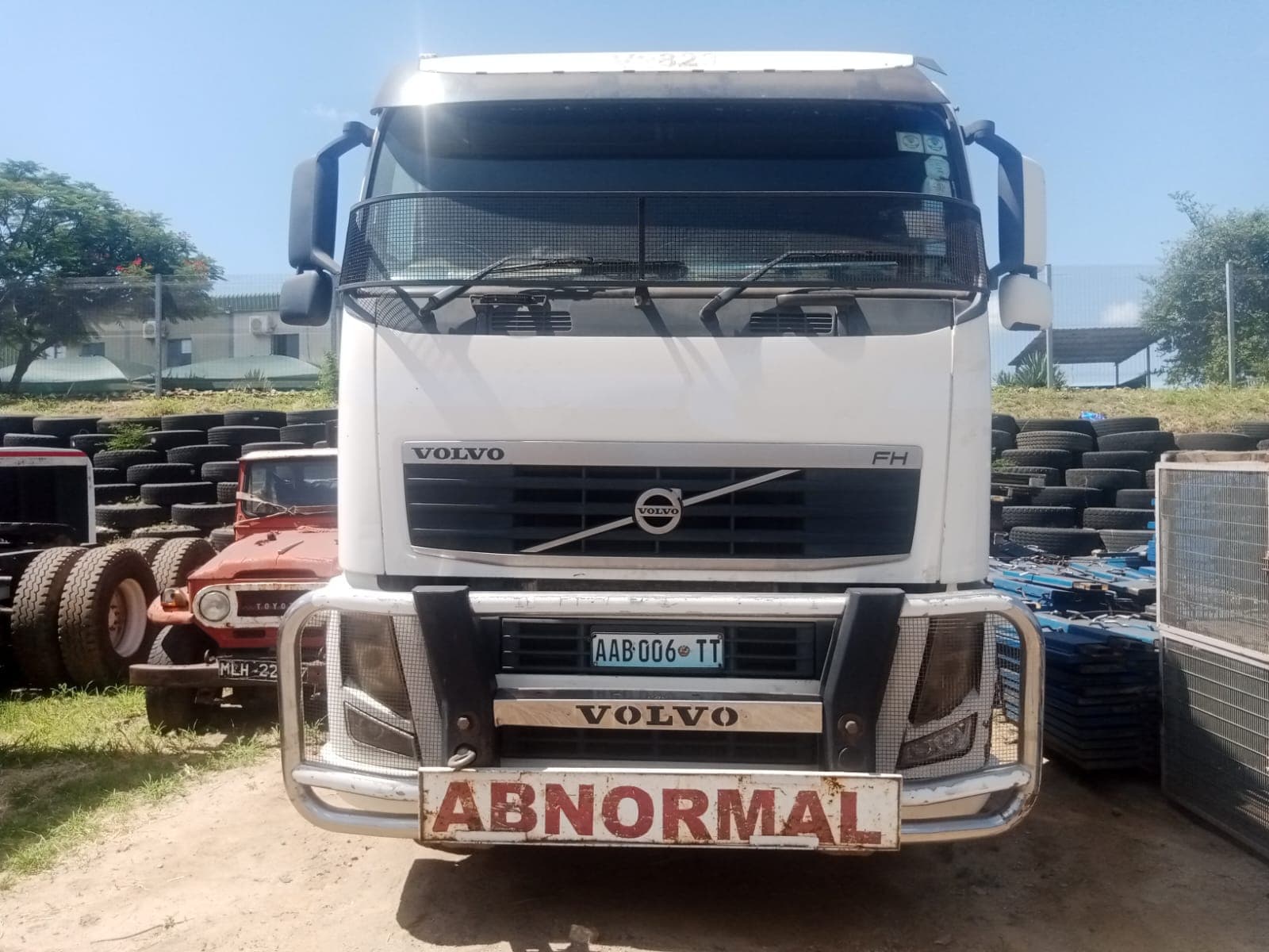 Volvo FH — image 16
