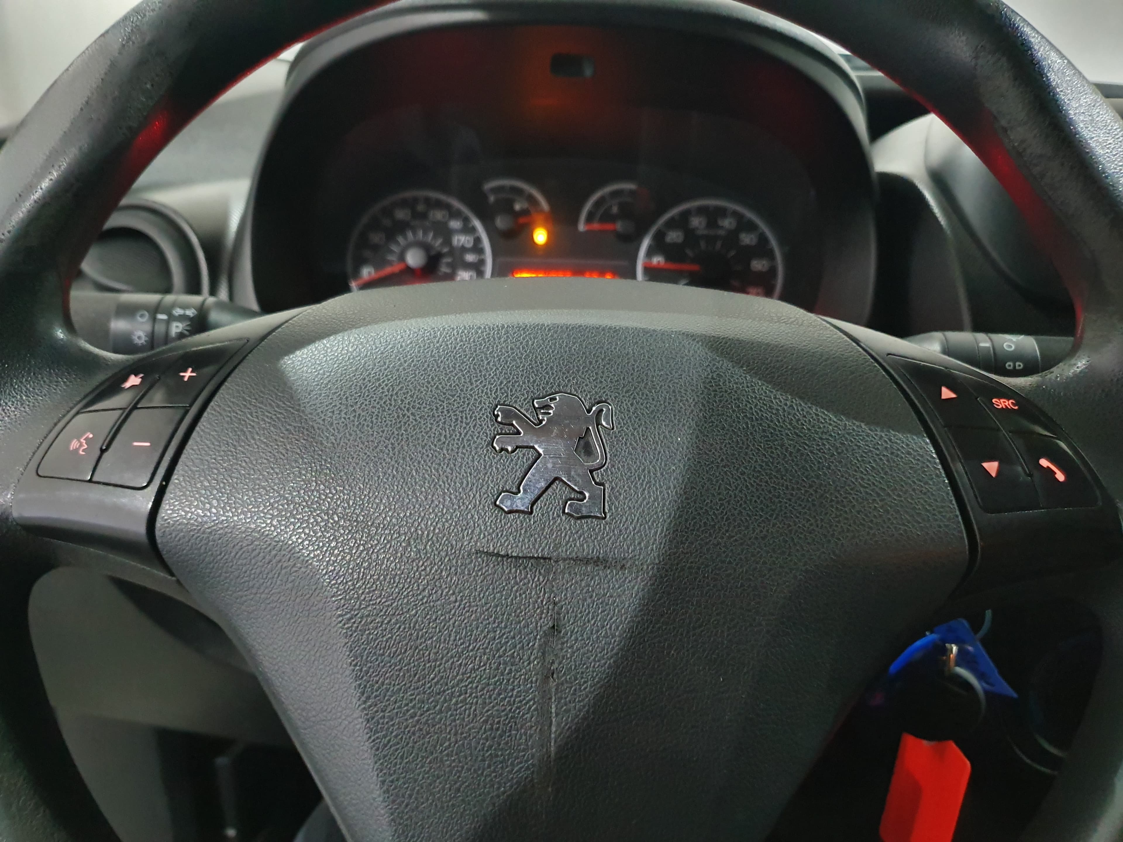 Peugeot Bipper · Ano 2015 — imagen 30