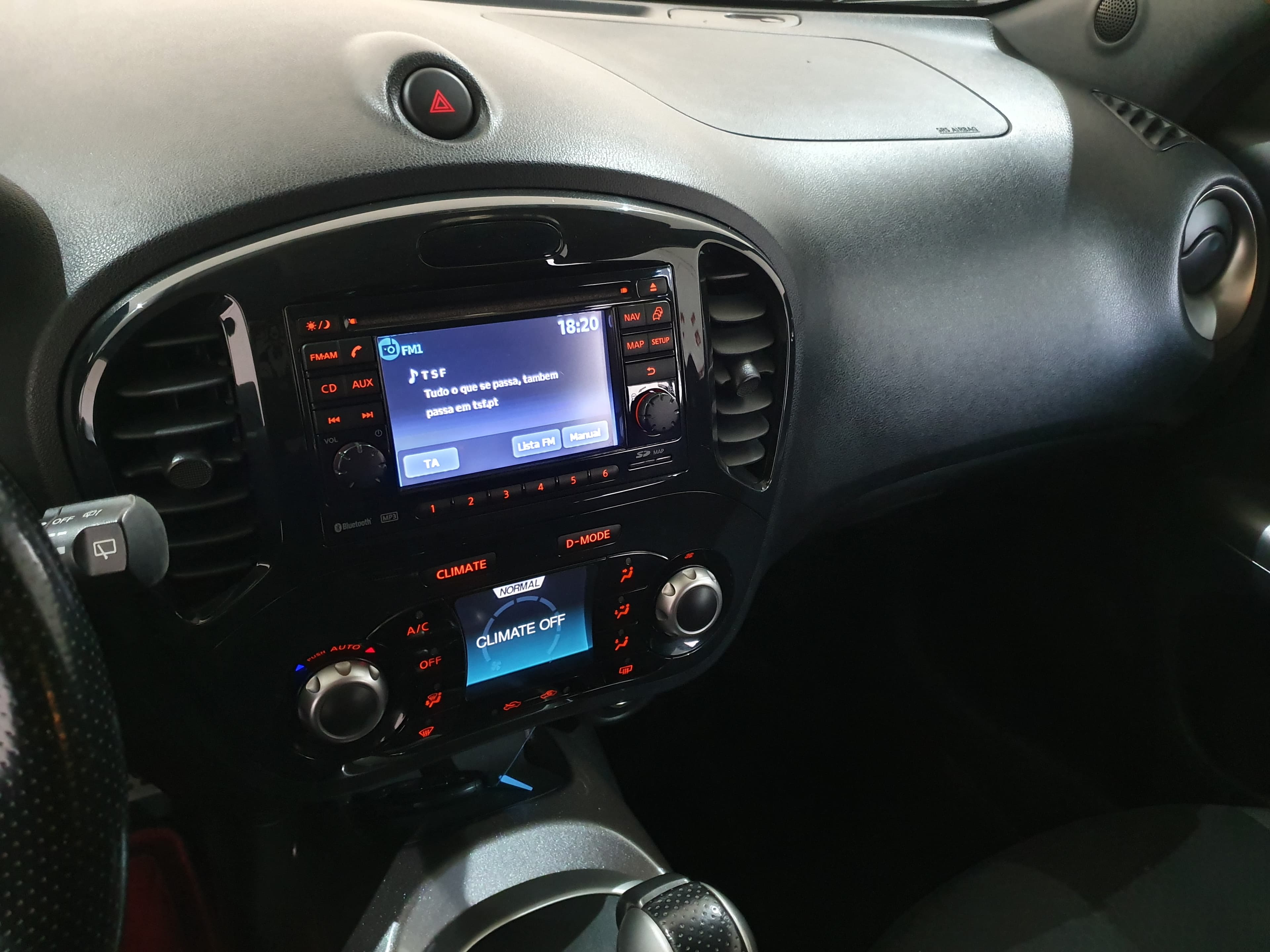Nissan Juke 1.6 T 4x4 M-CVT · Ano 2011 — imagem 36