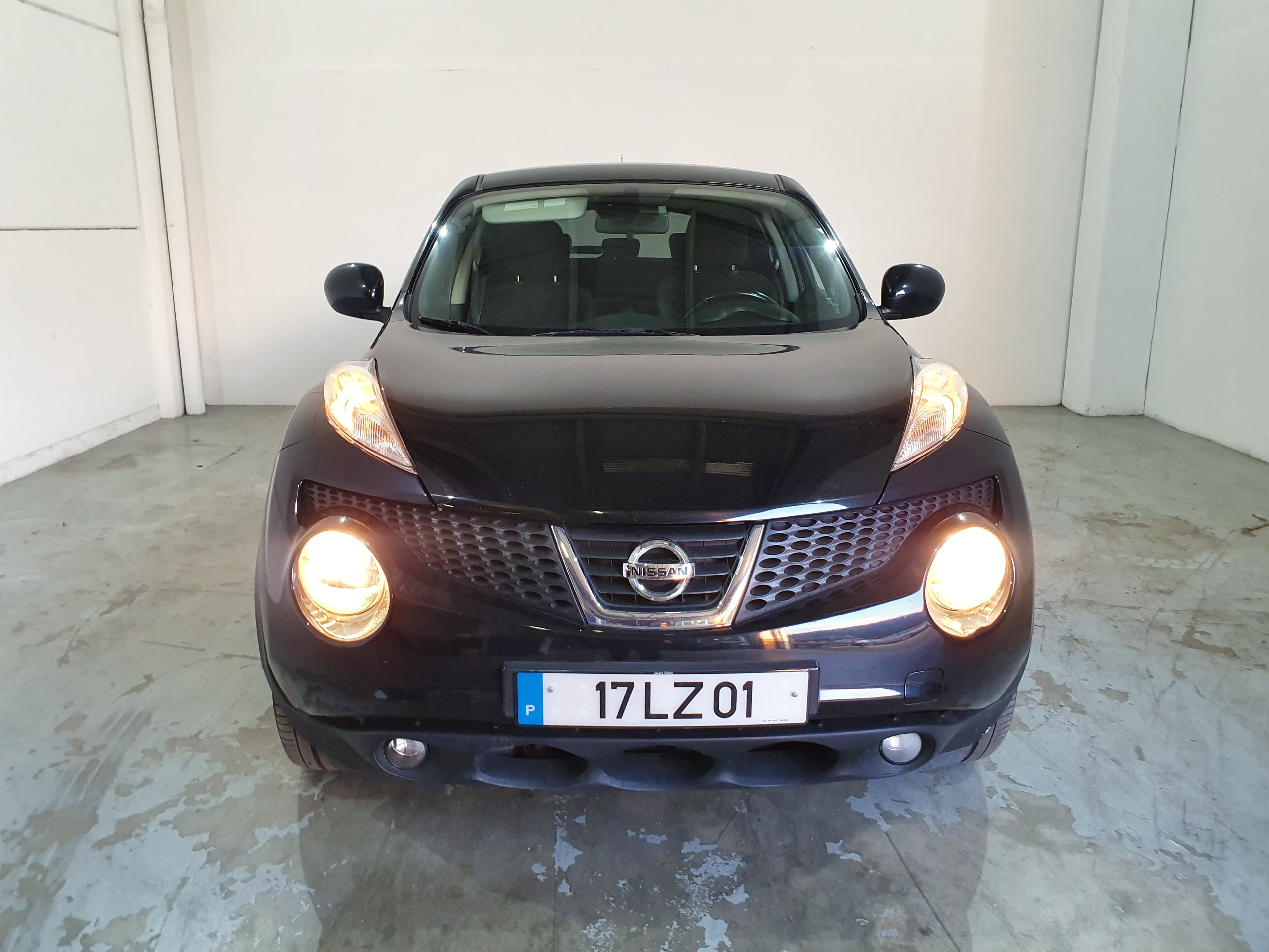 Nissan Juke 1.6 T 4x4 M-CVT · Ano 2011 — imagem 2