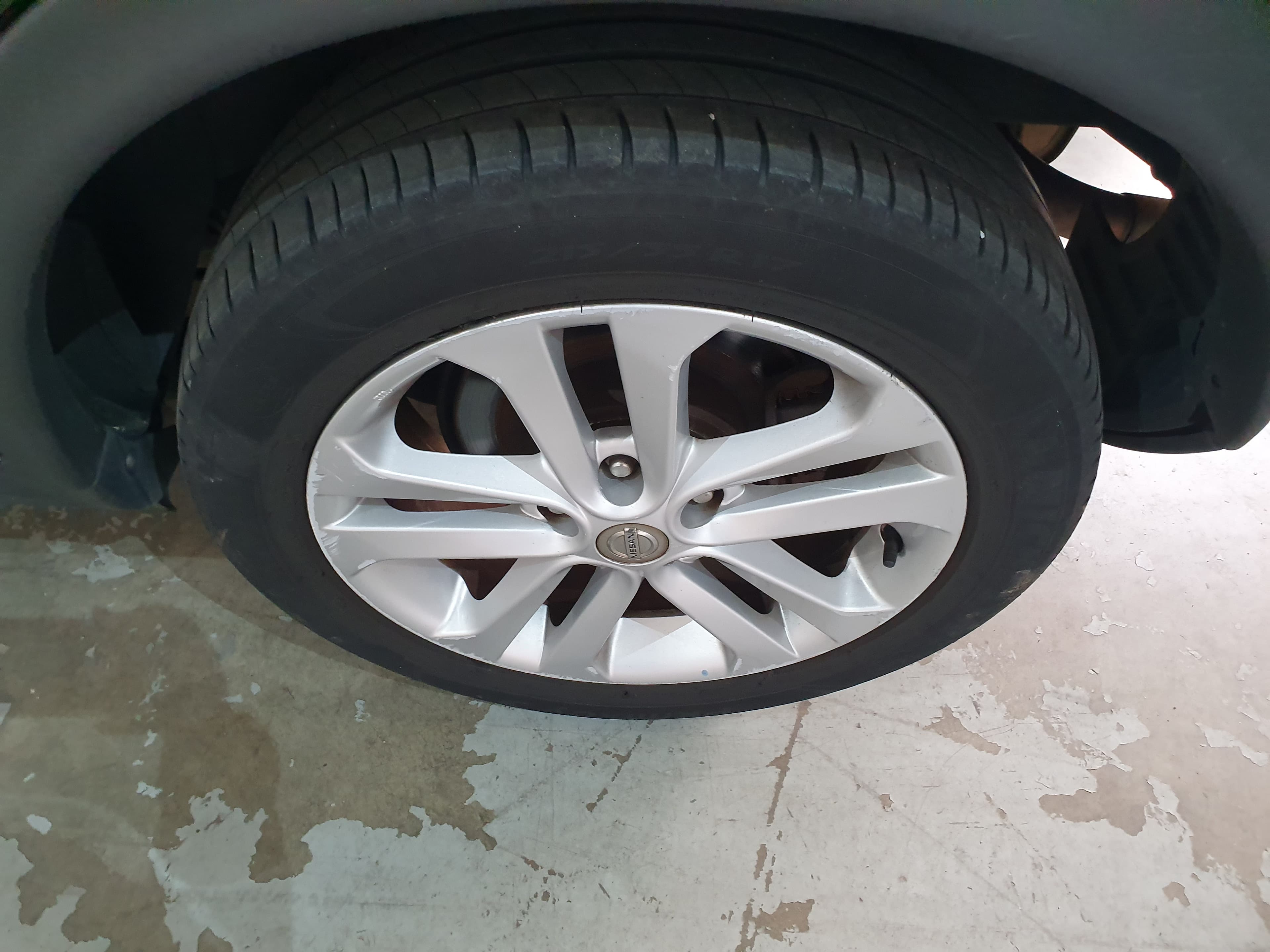 Nissan Juke 1.6 T 4x4 M-CVT · Ano 2011 — imagem 21