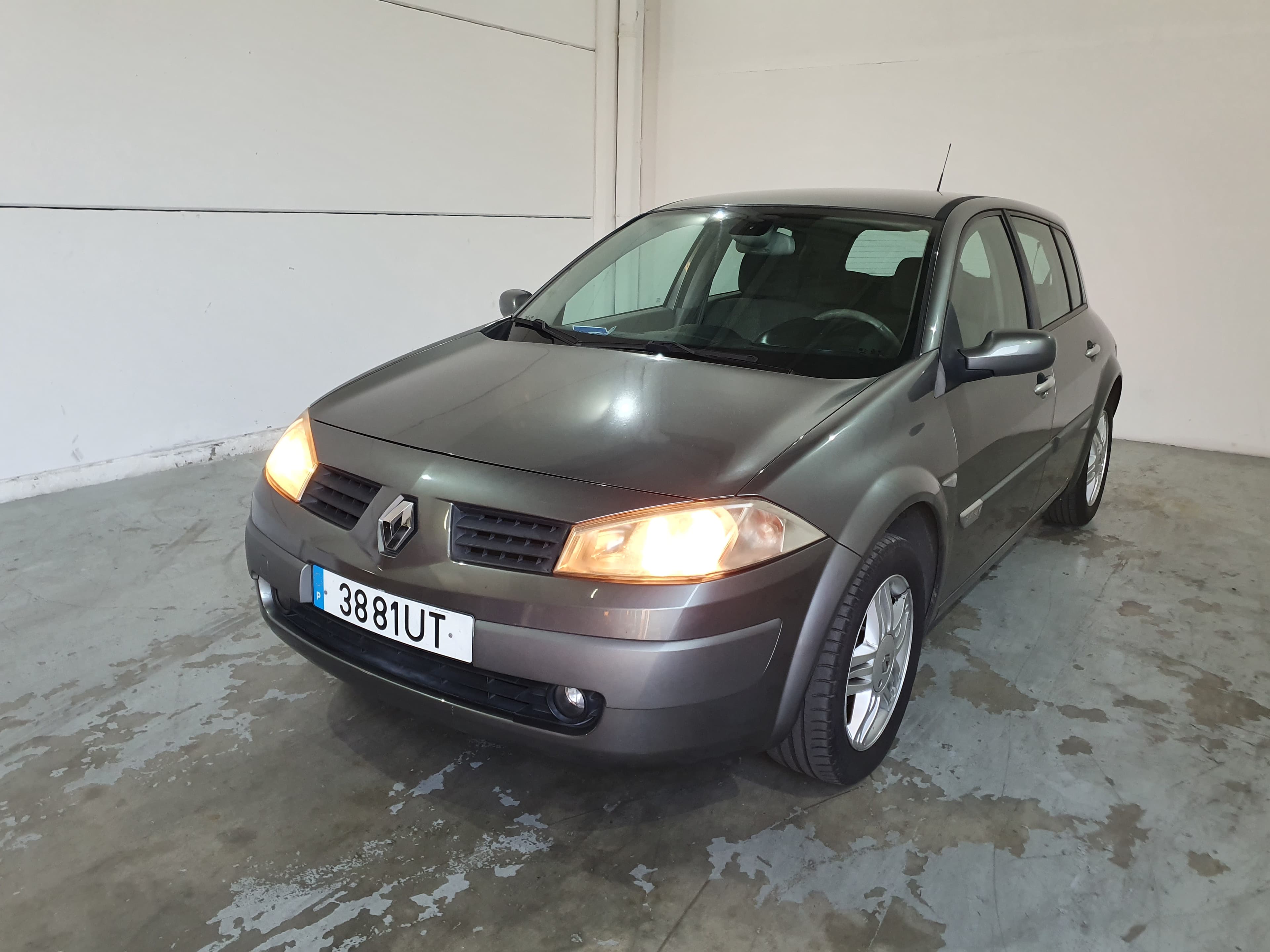 Renault Mégane · Ano 2003 — imagen 1