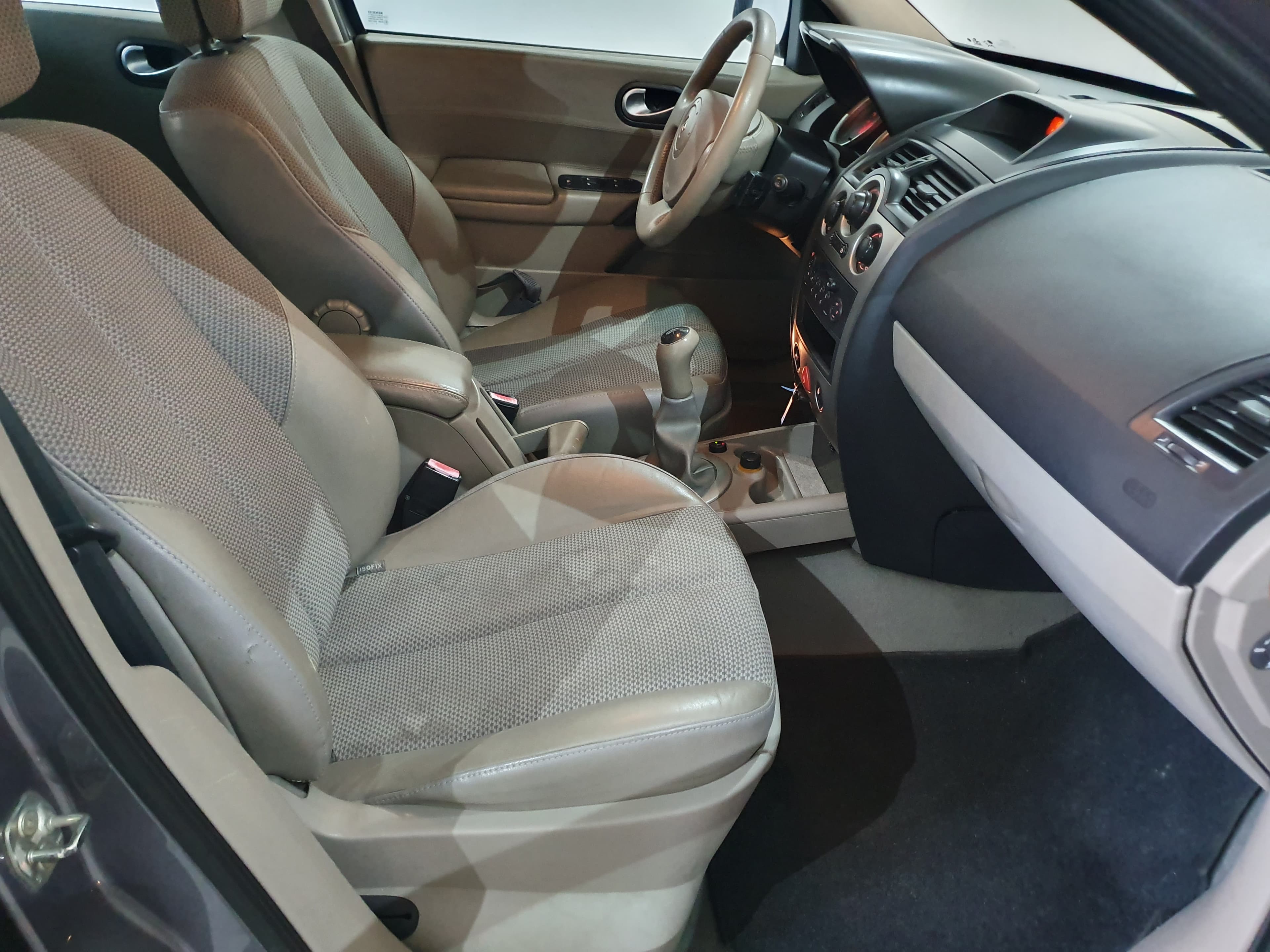 Renault Mégane · Ano 2003 — imagen 21