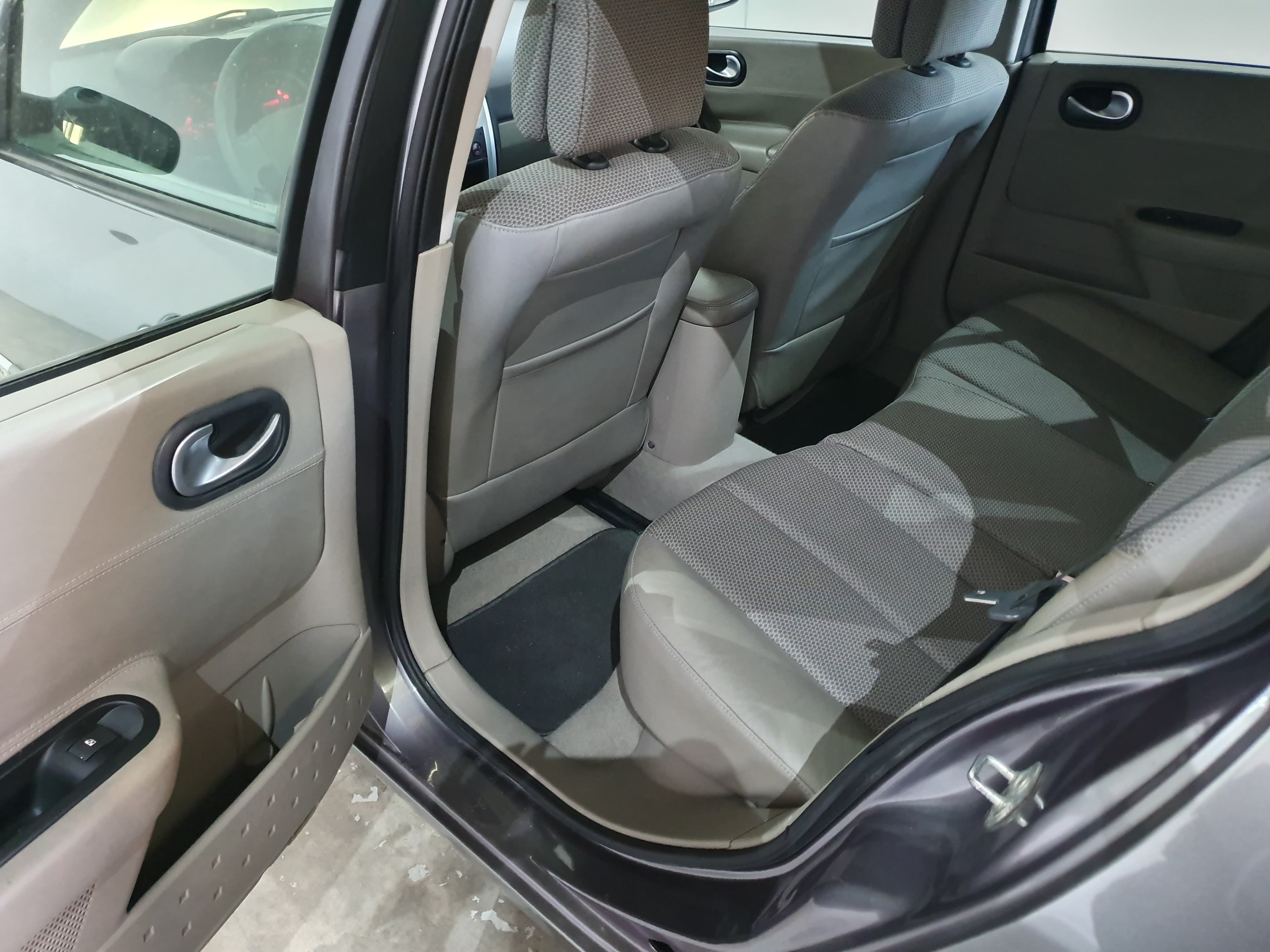 Renault Mégane · Ano 2003 — imagen 22