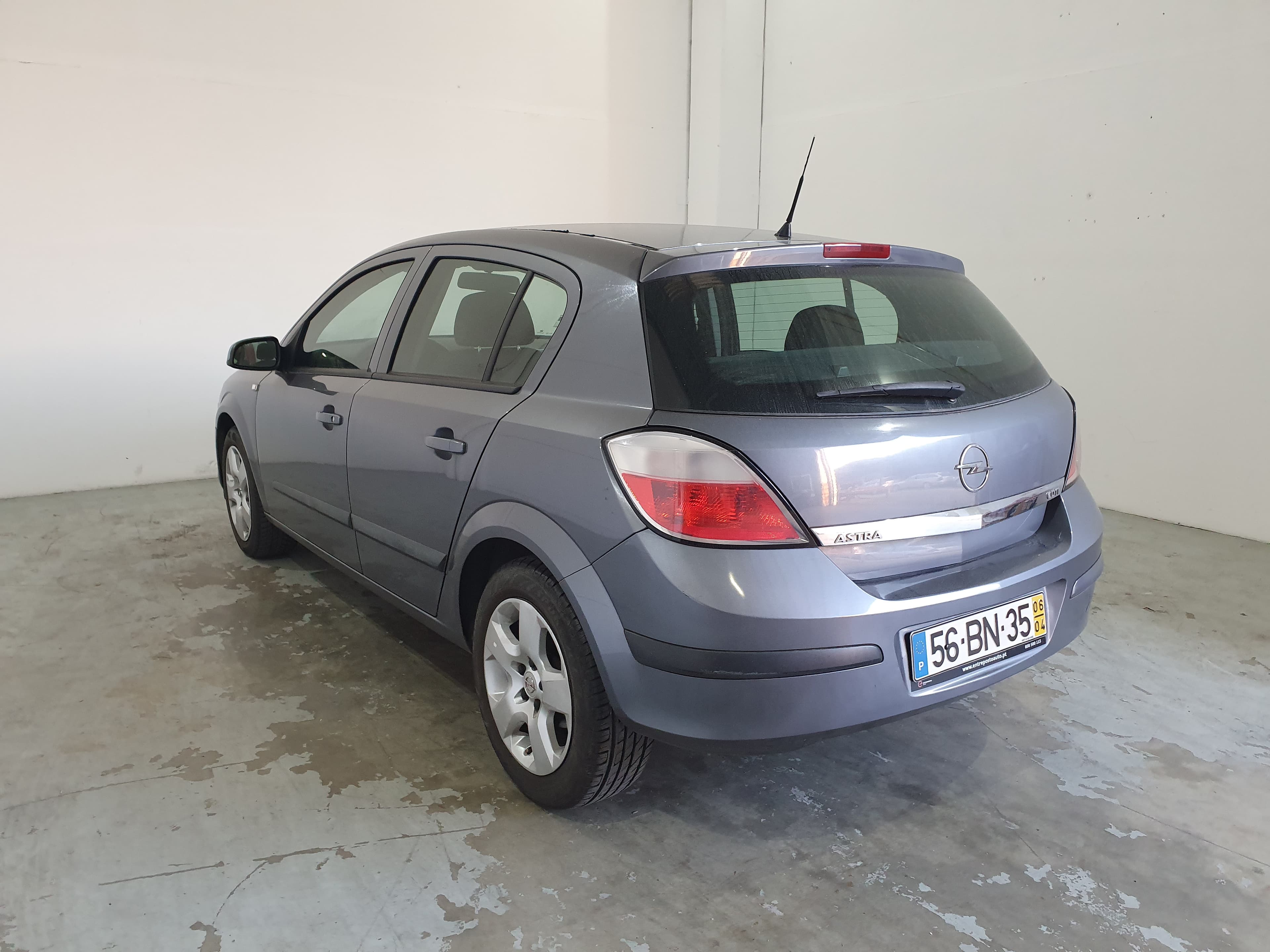 Opel Astra · Ano 2006 — imagem 4