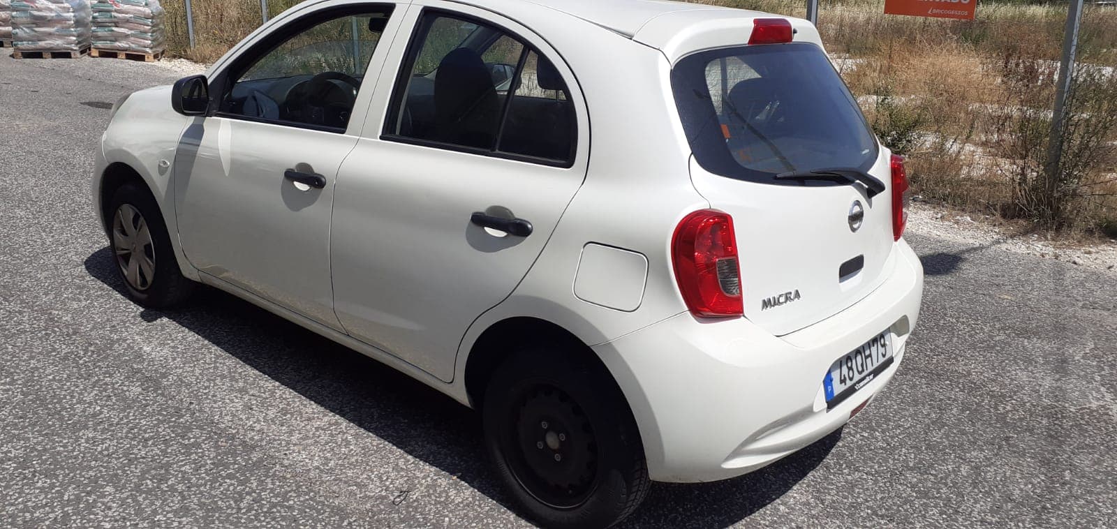 Nissan Micra · Ano 2015 — imagen 6