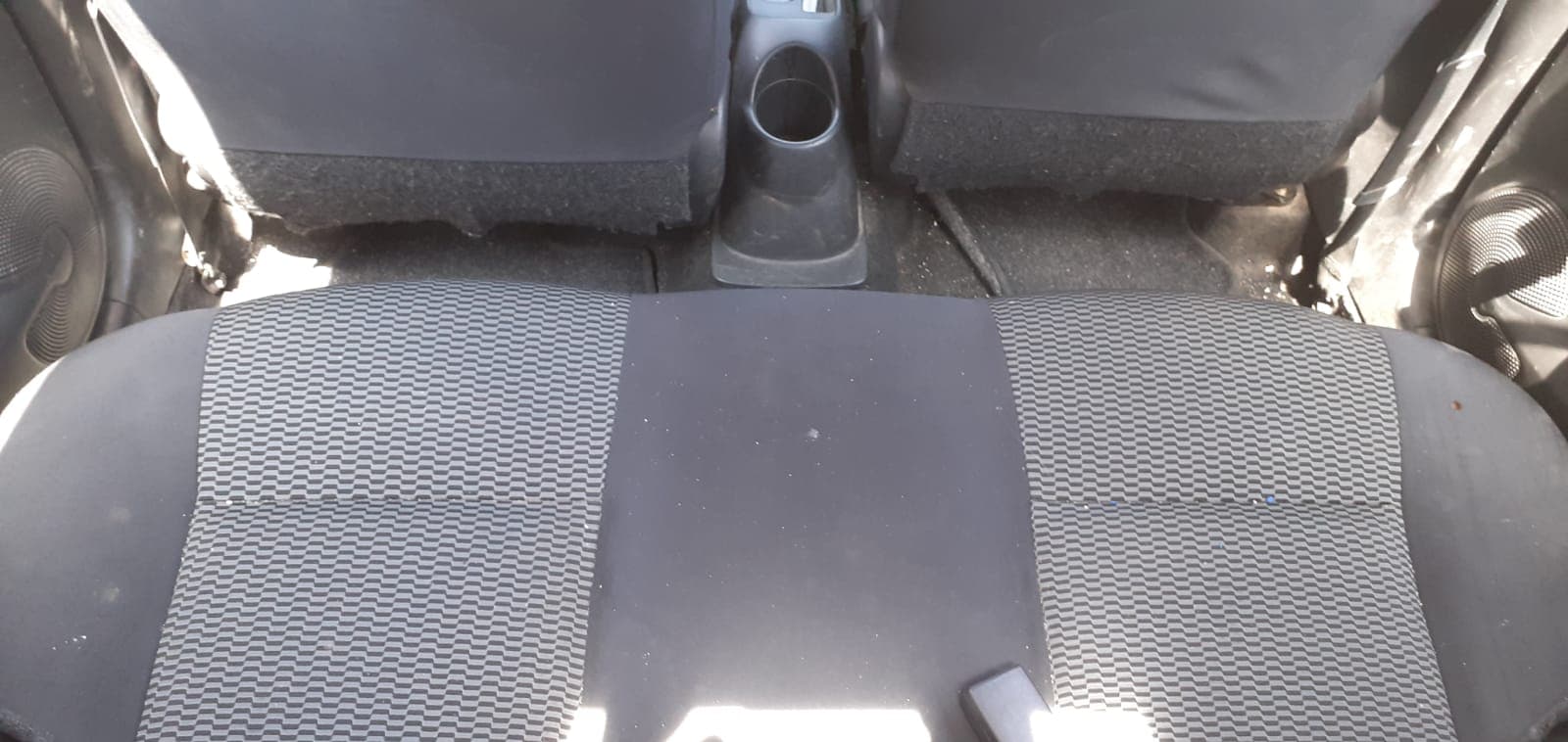 Nissan Micra · Ano 2015 — imagen 21