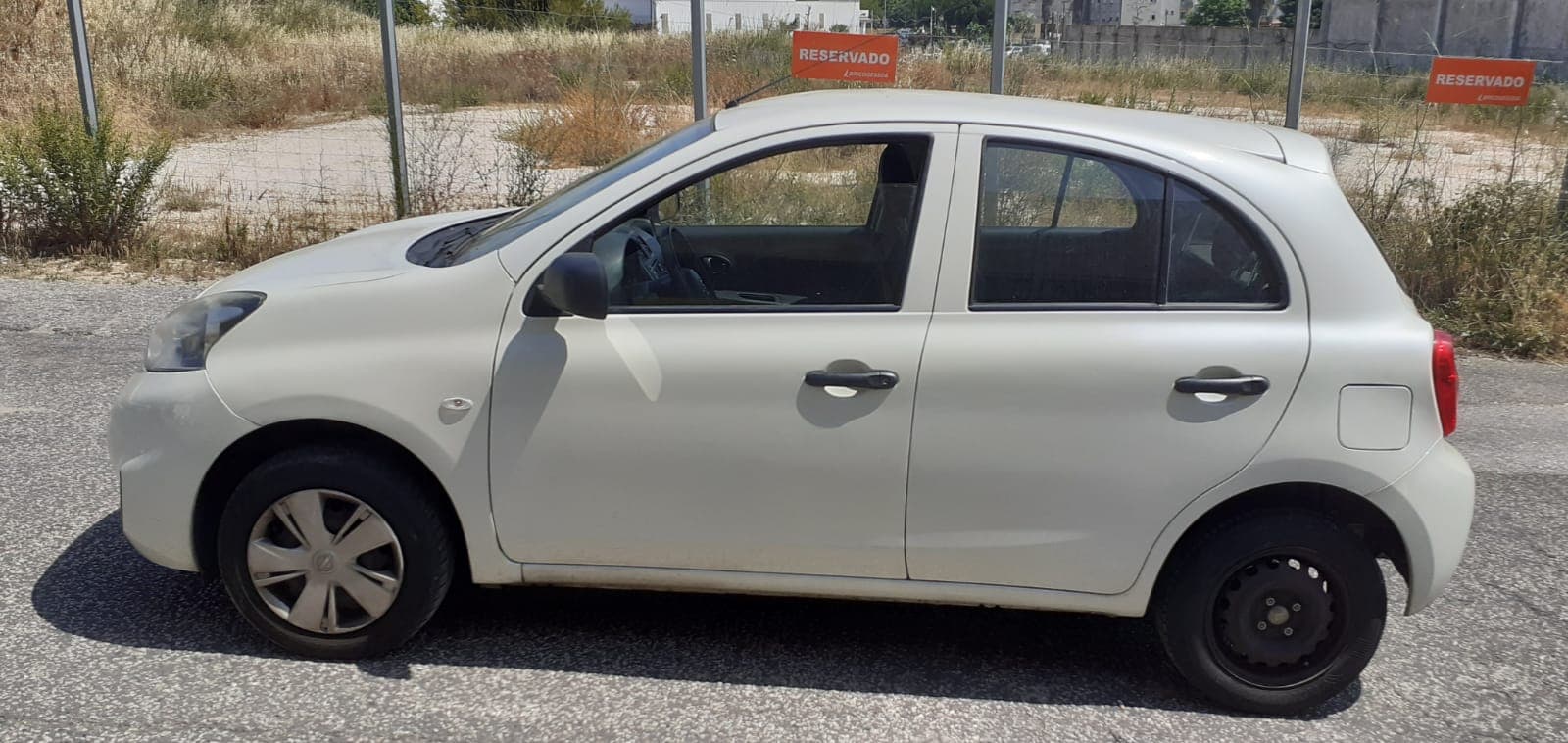 Nissan Micra · Ano 2015 — imagen 8