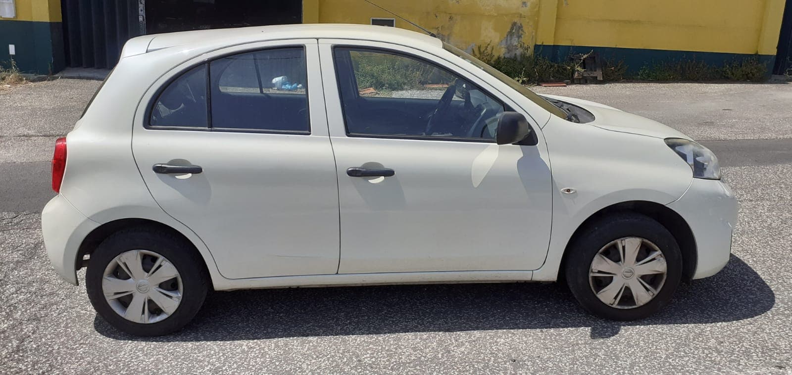 Nissan Micra · Ano 2015 — imagen 10