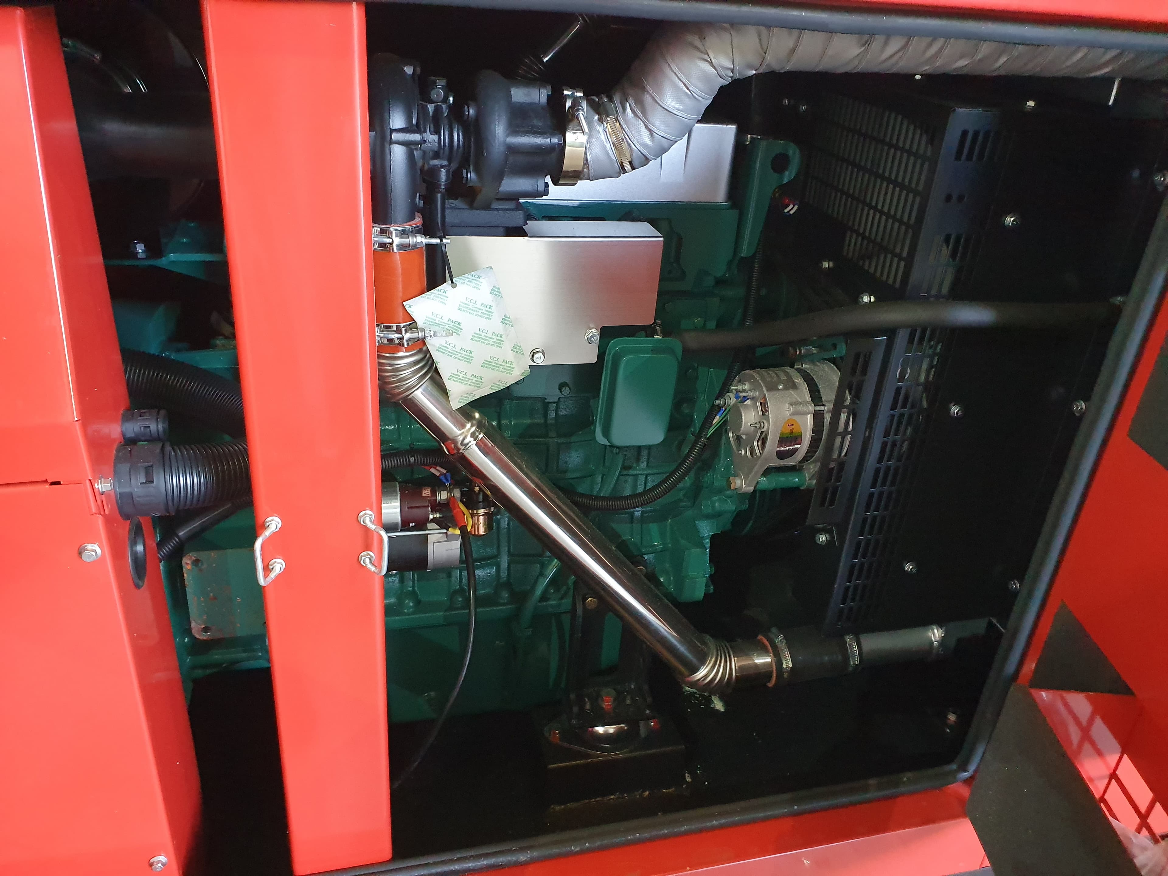 GERADOR 113 KVA GF3-120 — imagem 8