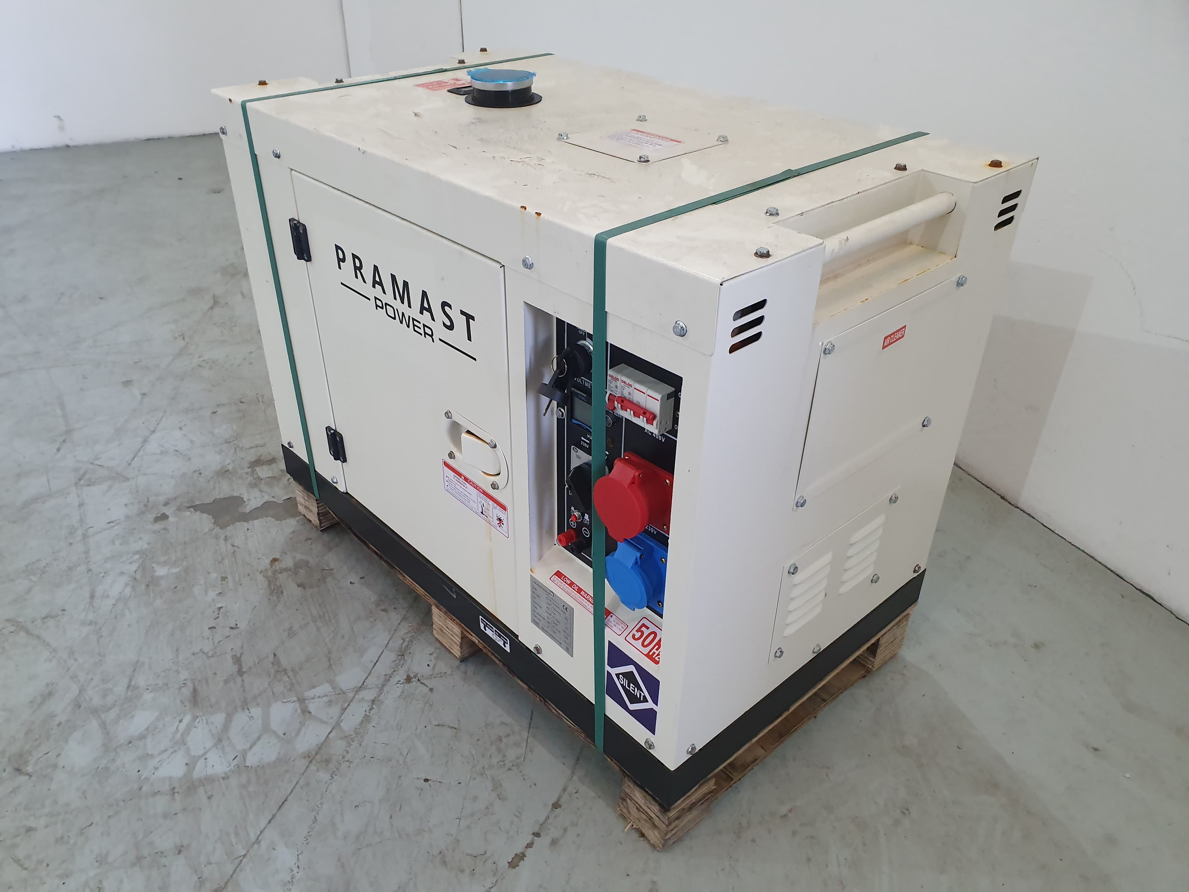 GERADOR 11 KVA PRASMAT — imagen 2