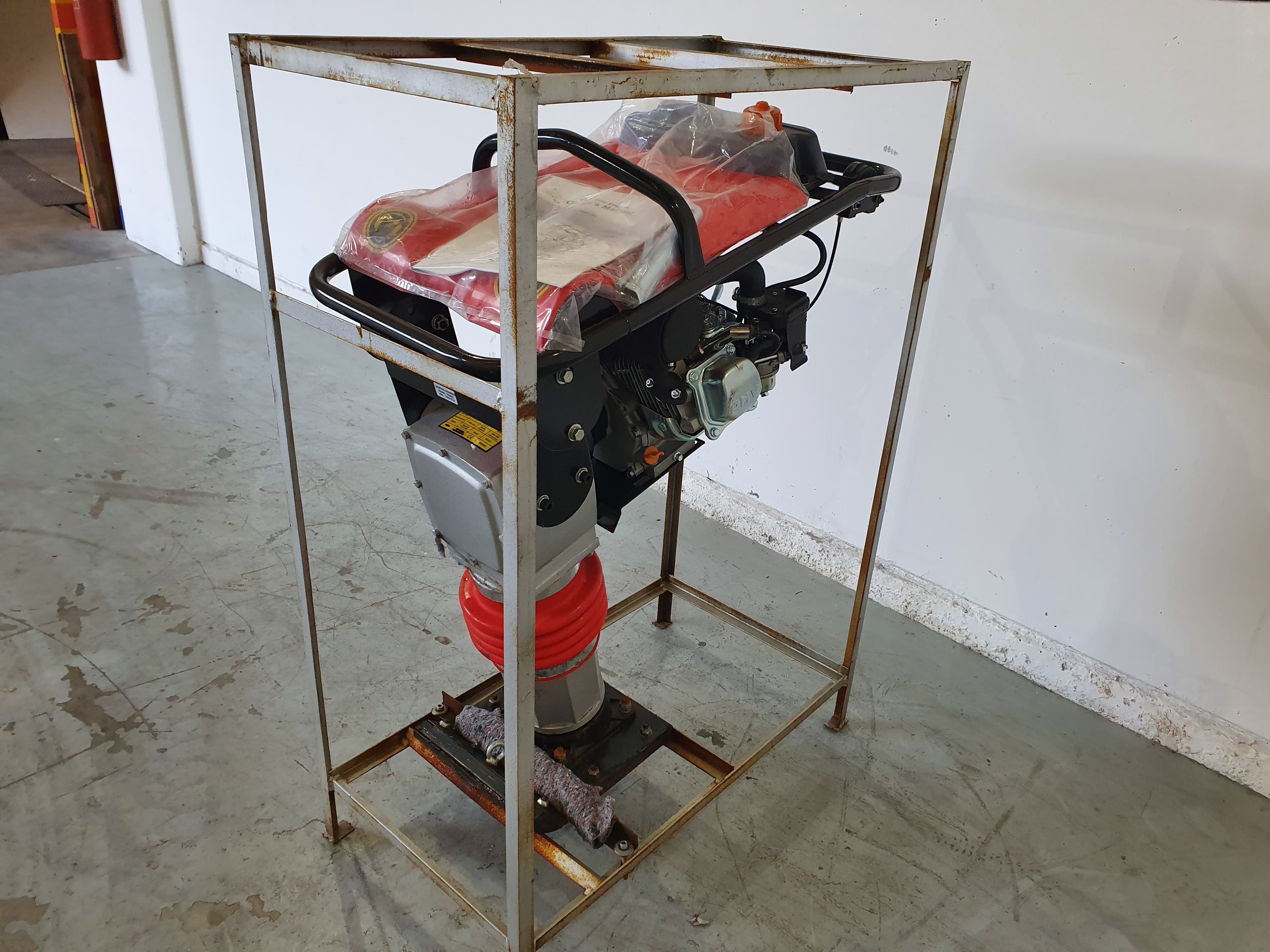 SALTITÃO COMPACTADOR LC168F-2H — imagem 3
