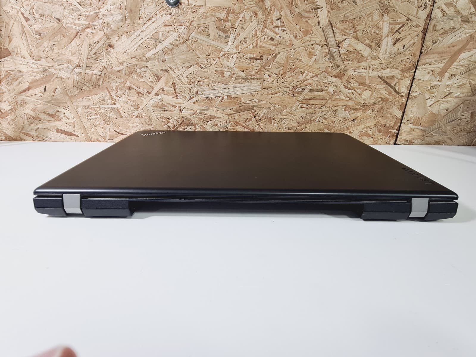 Portátil Lenovo ThinkPad E570 — imagen 6