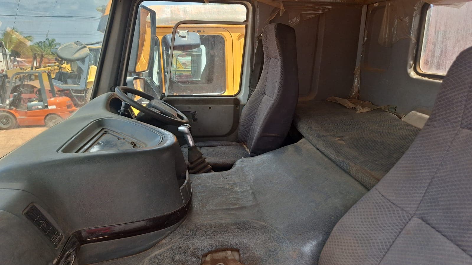 Camion basculant — image 2