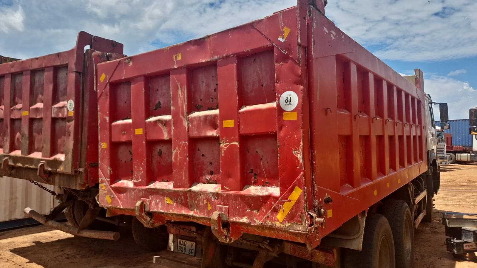 Camion basculant — image 4
