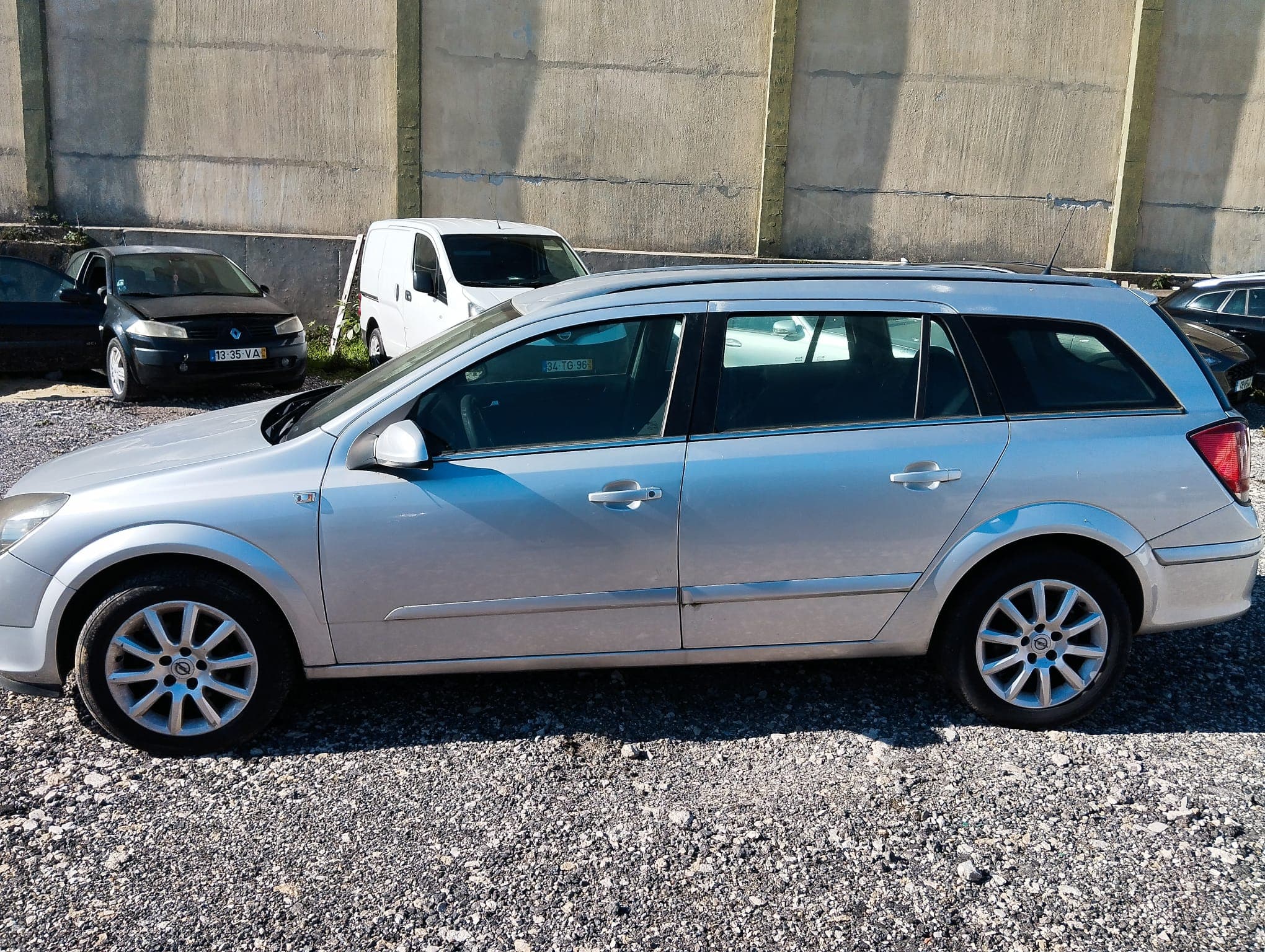 Opel Astra Caravan 1.6 · Ano 2005 — imagem 4