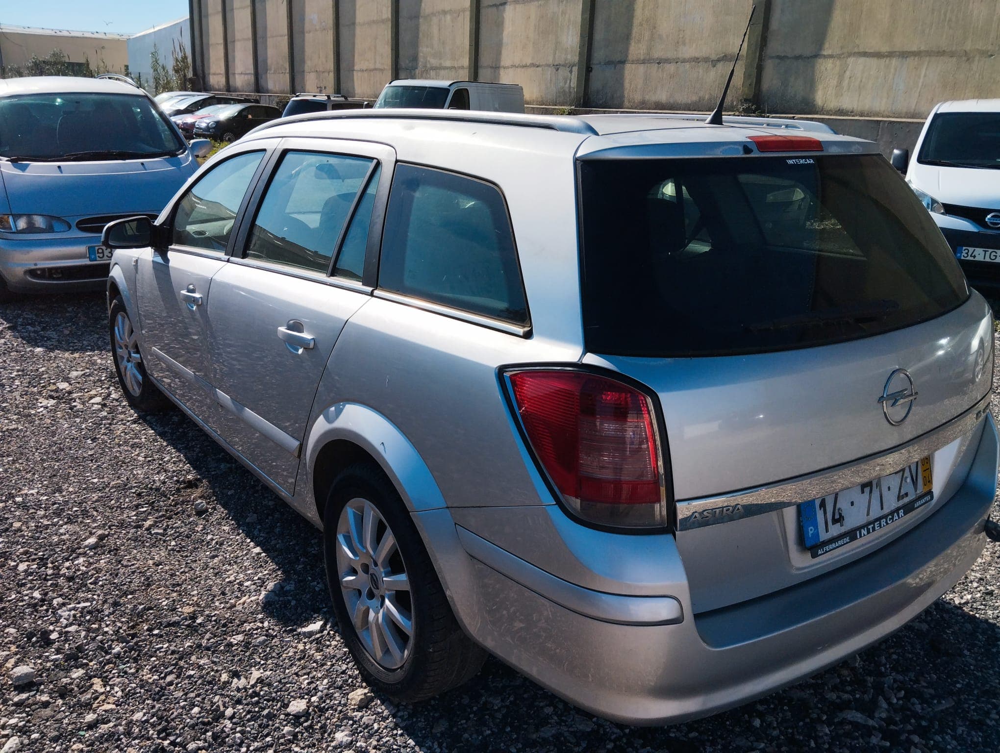 Opel Astra Caravan 1.6 · Ano 2005 — imagem 7