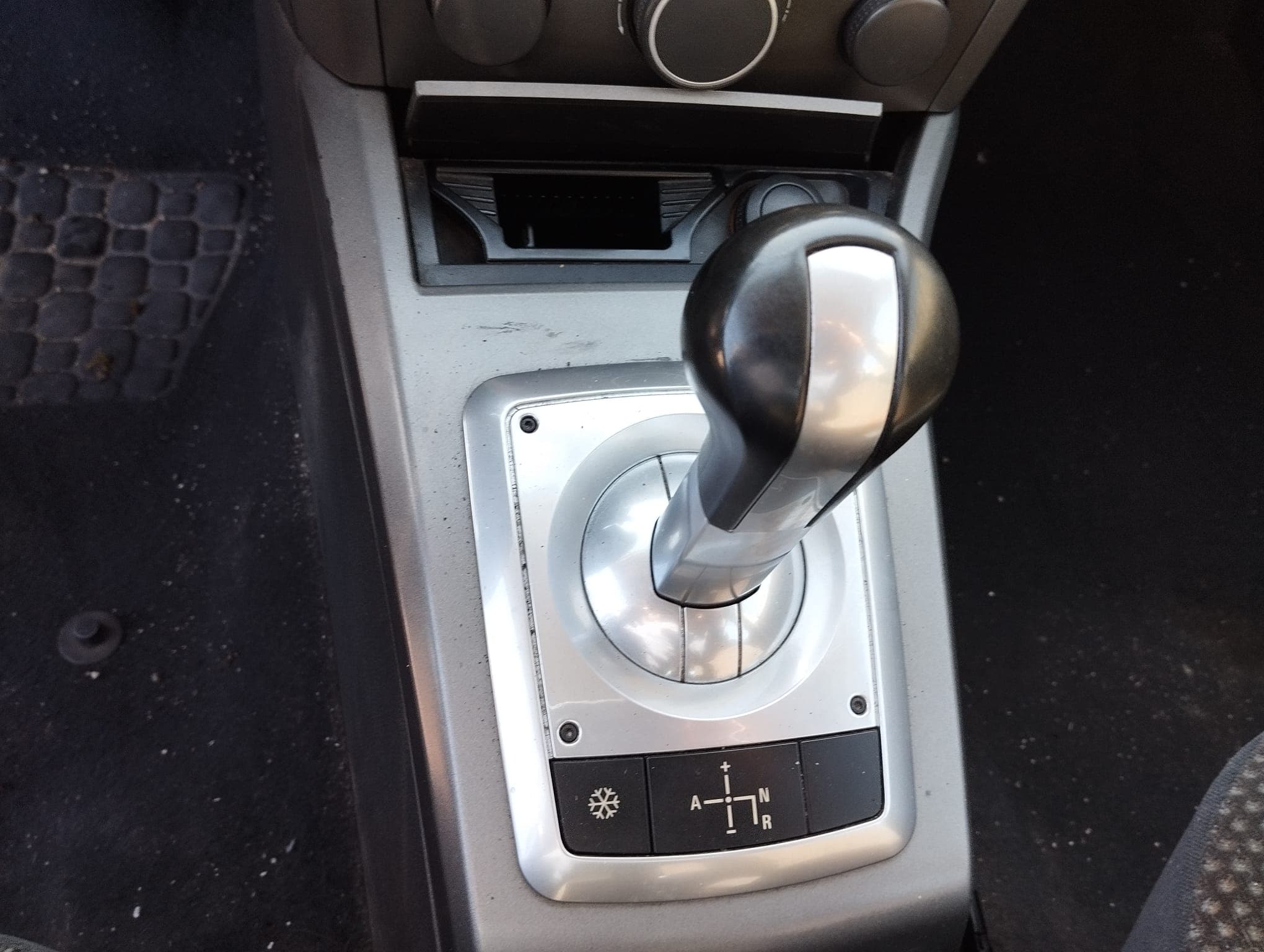 Opel Astra Caravan 1.6 · Ano 2005 — imagem 18