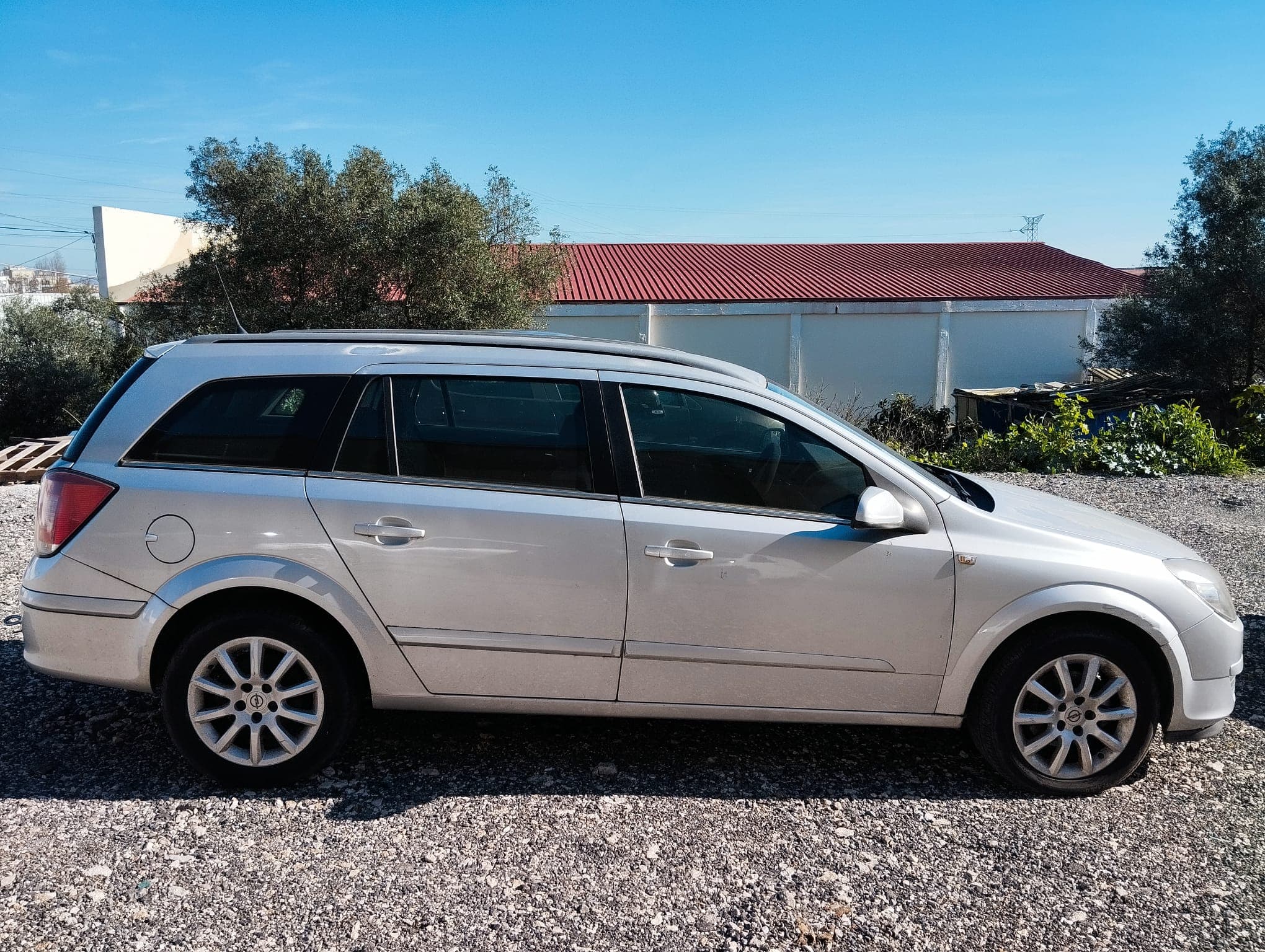 Opel Astra Caravan 1.6 · Ano 2005 — imagem 8