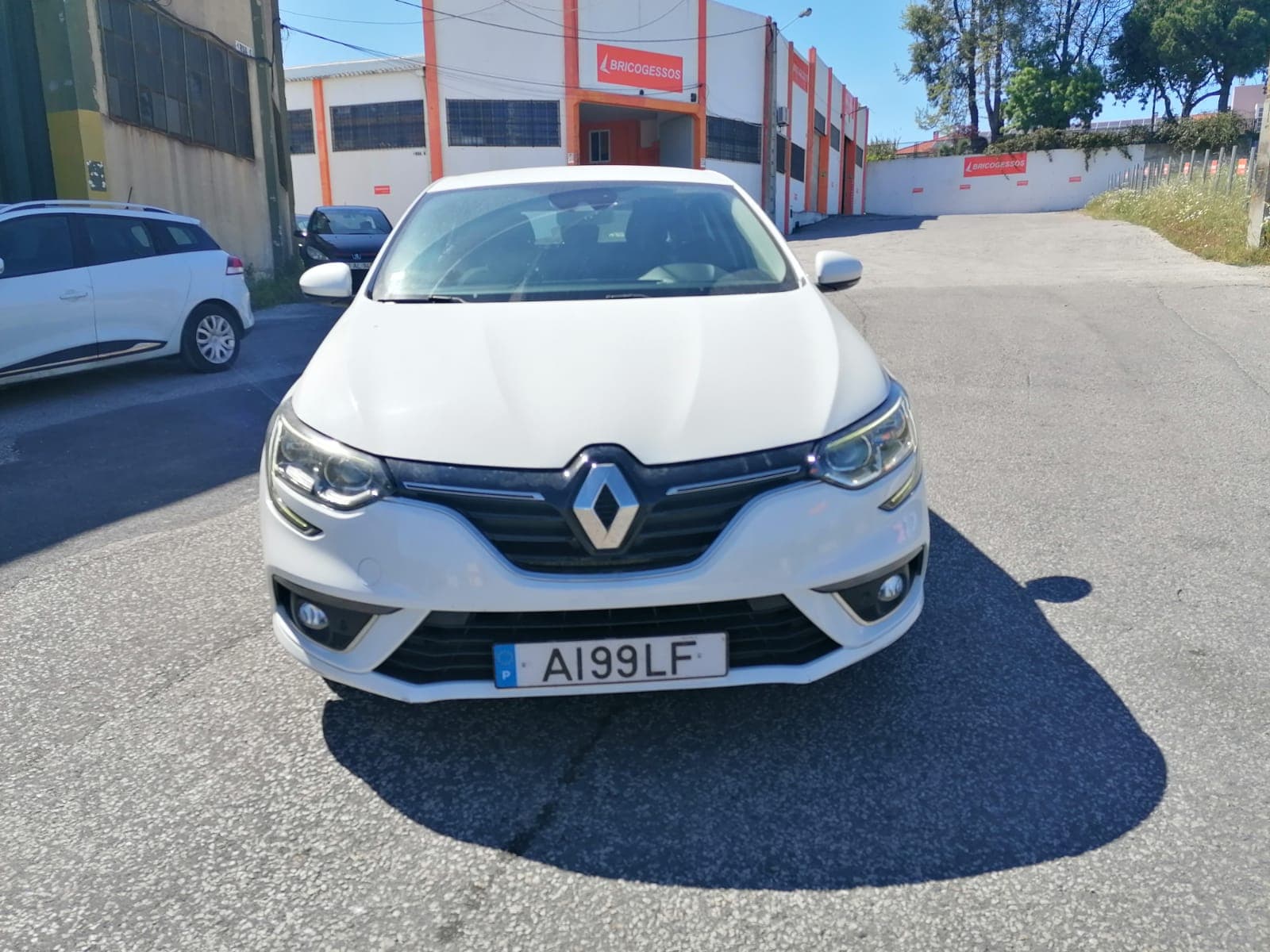 Renault Mégane 1.5 DCI · Ano 2017 — imagem 3
