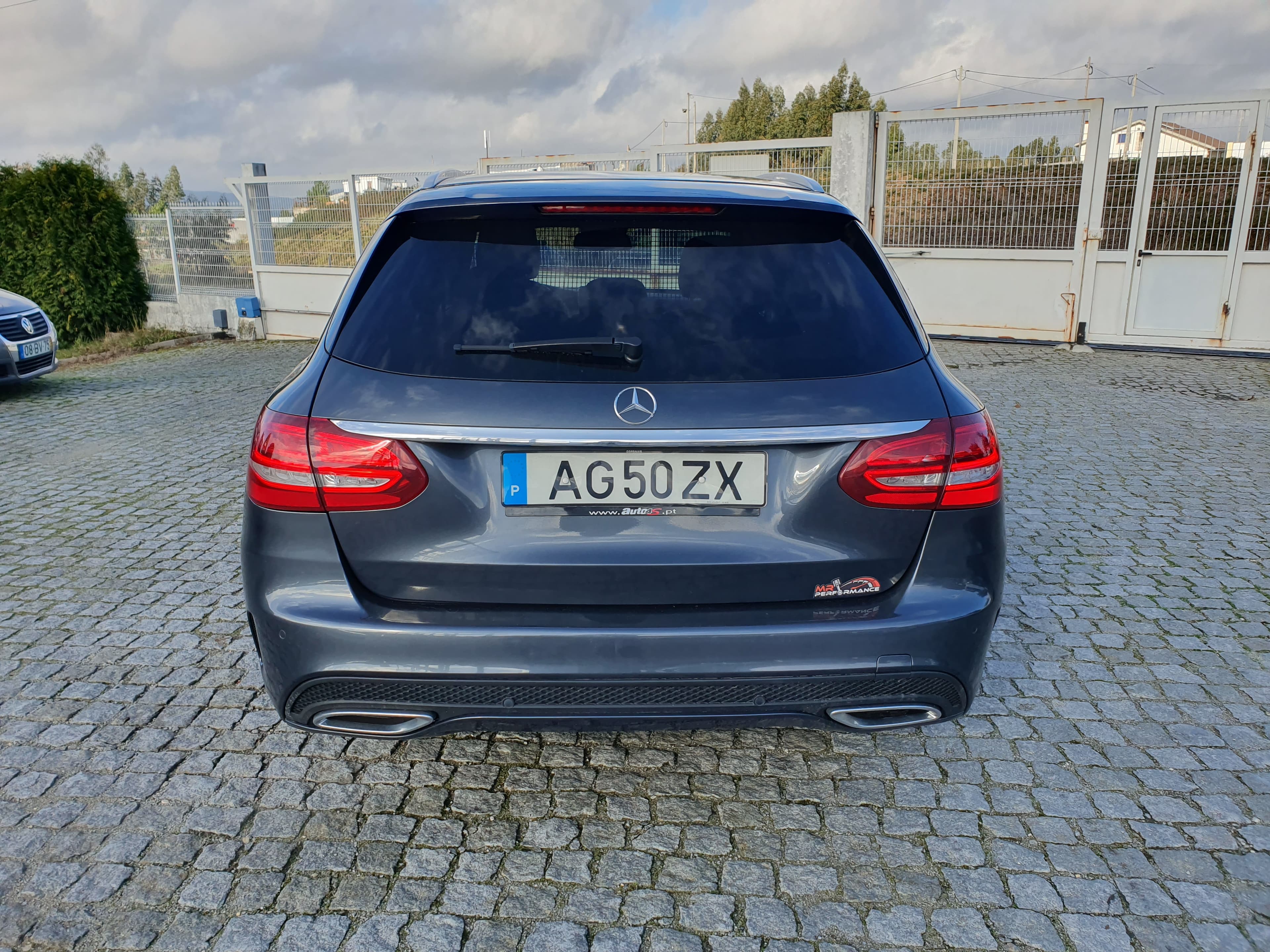 Mercedes-Benz C220 · Ano 2016 — image 6