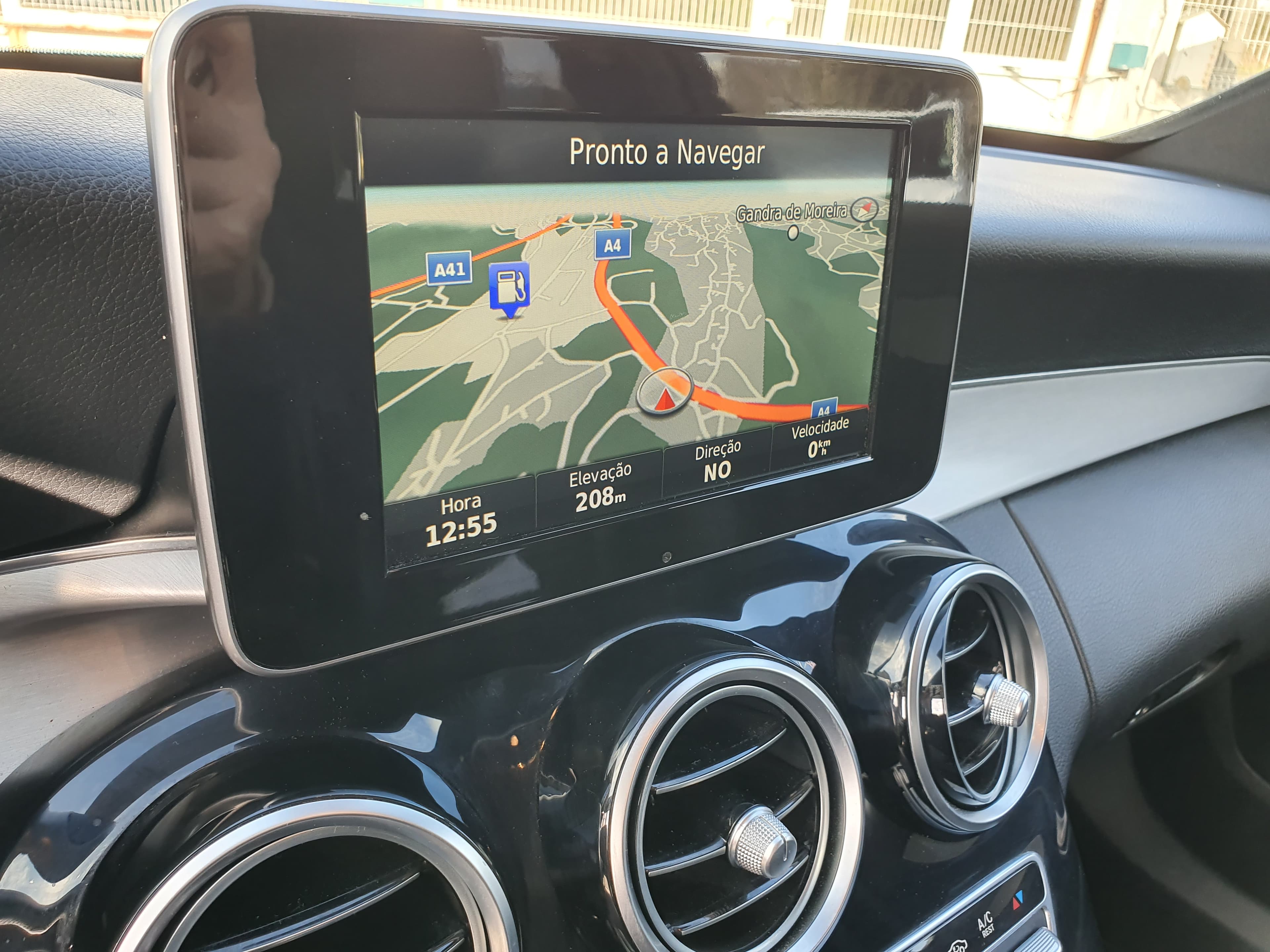 Mercedes-Benz C220 · Ano 2016 — image 34