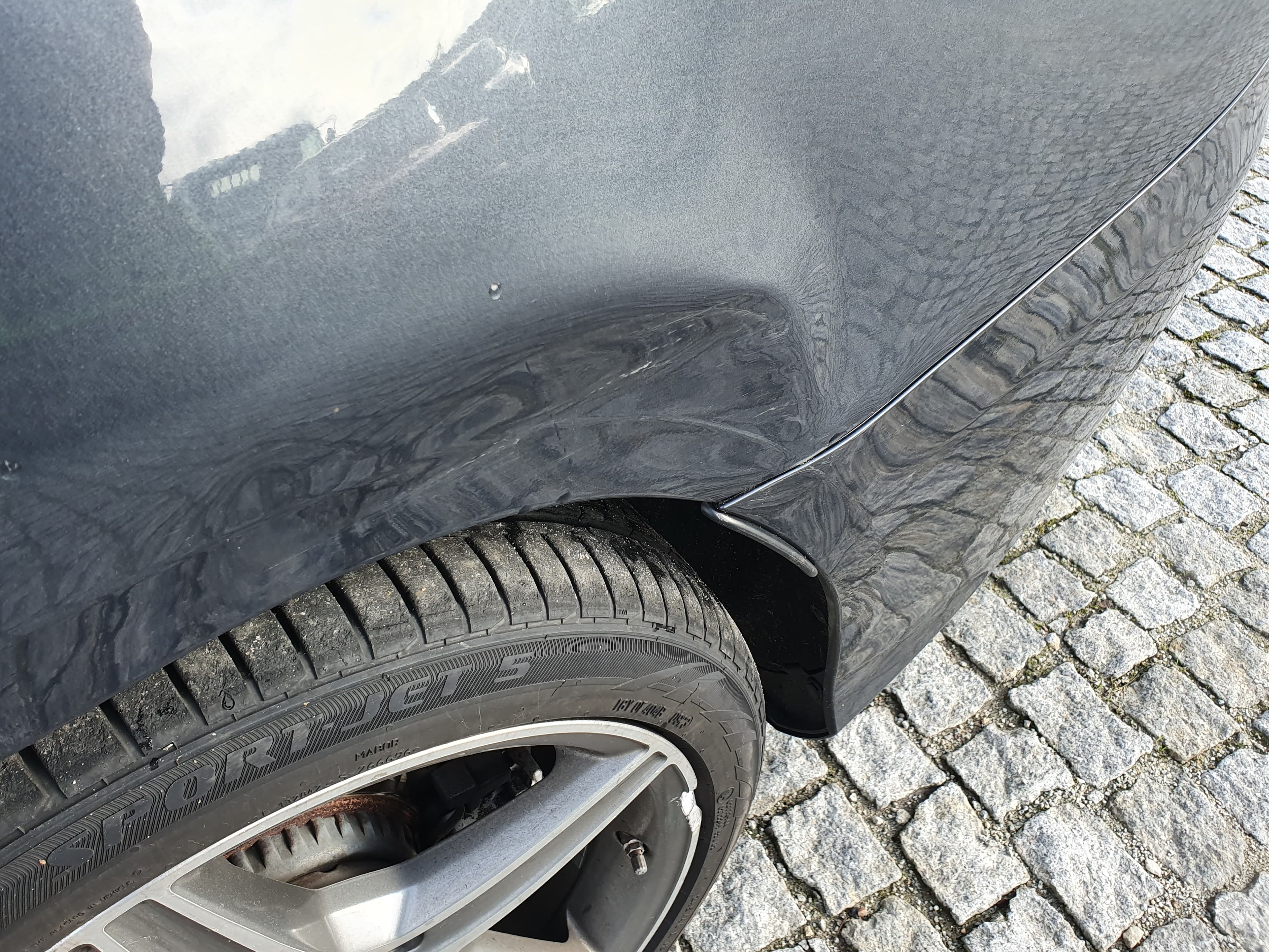 Mercedes-Benz C220 · Ano 2016 — image 13